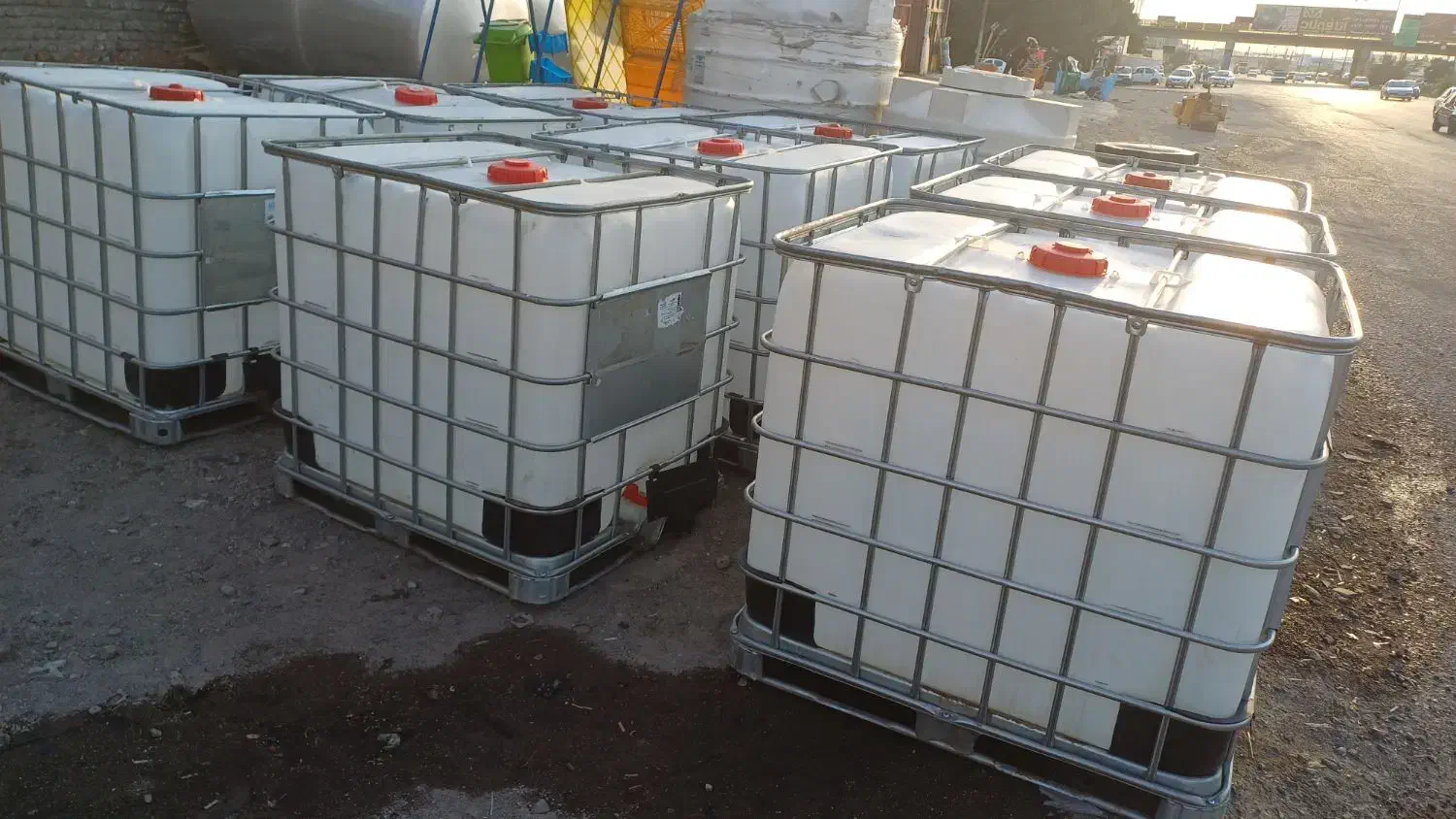 مخزن اب 1000 افقی سه لایه ضدجلبک /تانکر پلاستیکی/|مصالح و تجهیزات ساختمان|تبریز, |دیوار