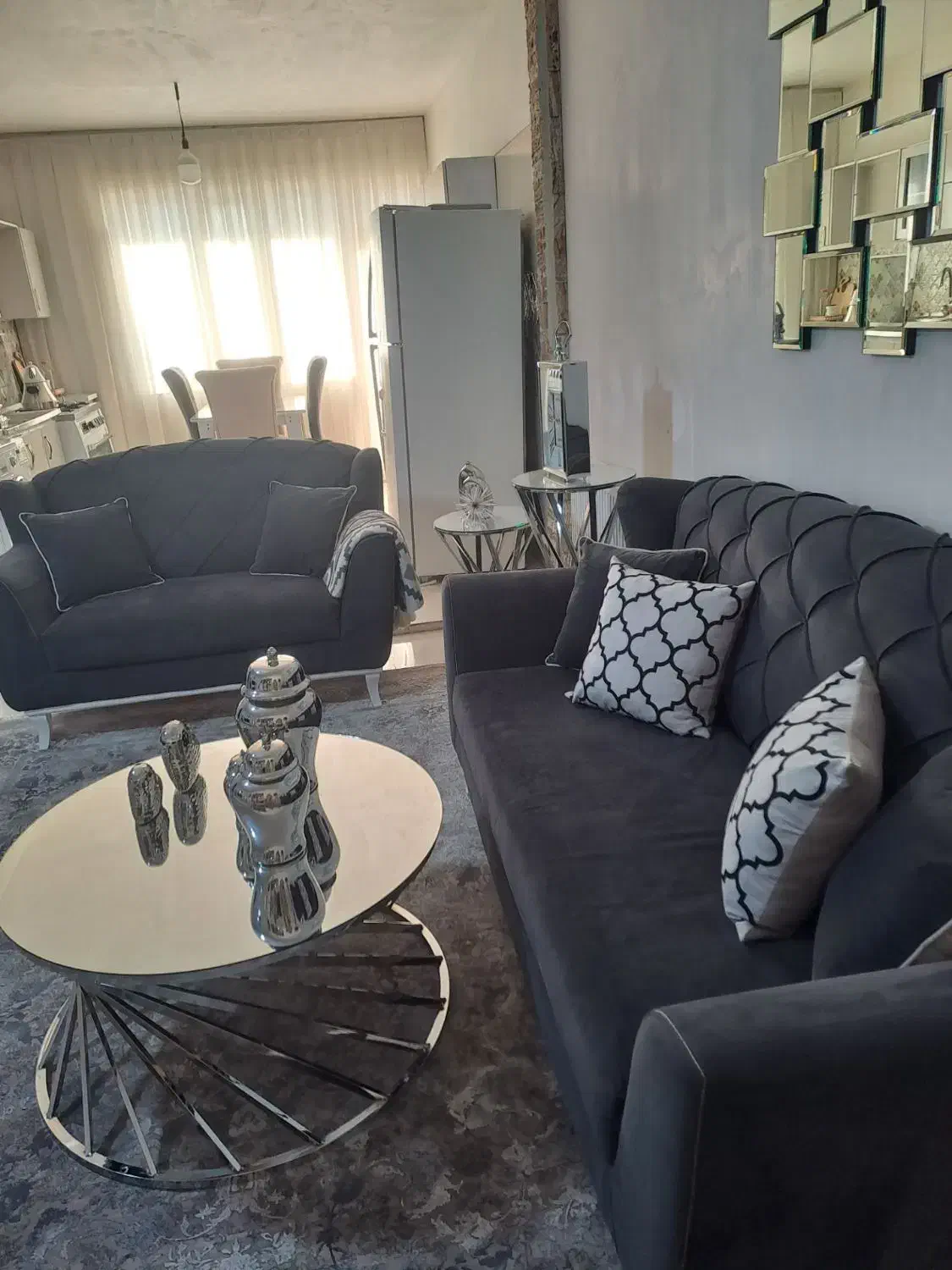 مبل هفت نفره با میز غذا خوری چهار نفره|مبلمان خانگی و میز عسلی|پاکدشت, حصار امیر|دیوار