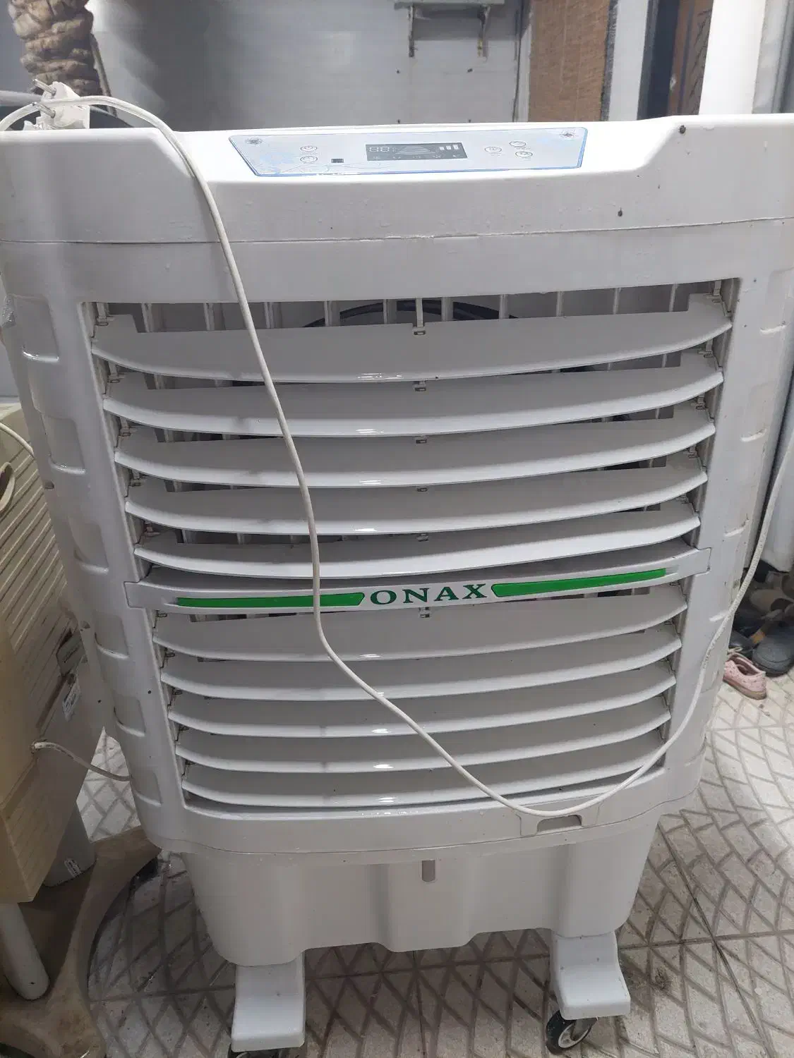 دو عدد کولر ابی|کولر آبی|چمران, |دیوار