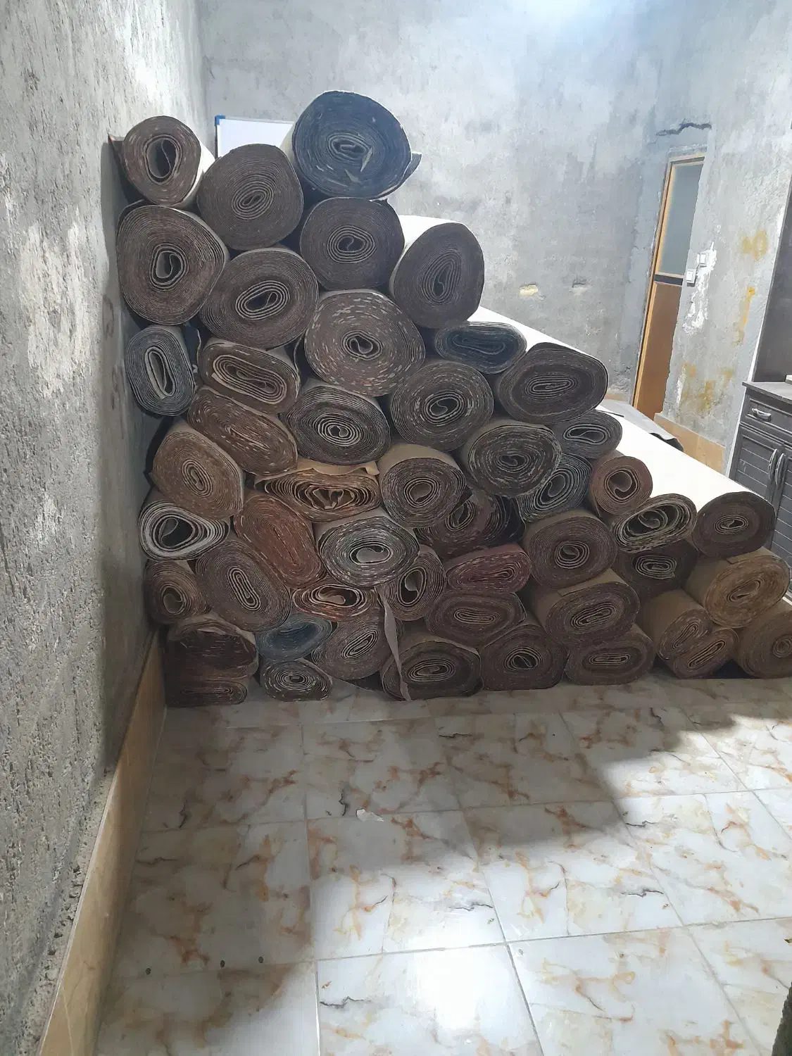 انواع موکت طرح دار و ساده بلوار ارتش|موکت|زابل, |دیوار