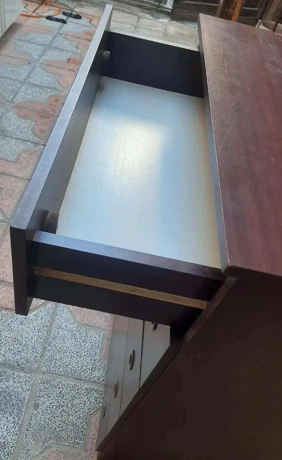 کمدراور در حد نو|جاکفشی، کمد، دراور|قدس, شهر‌قدس|دیوار