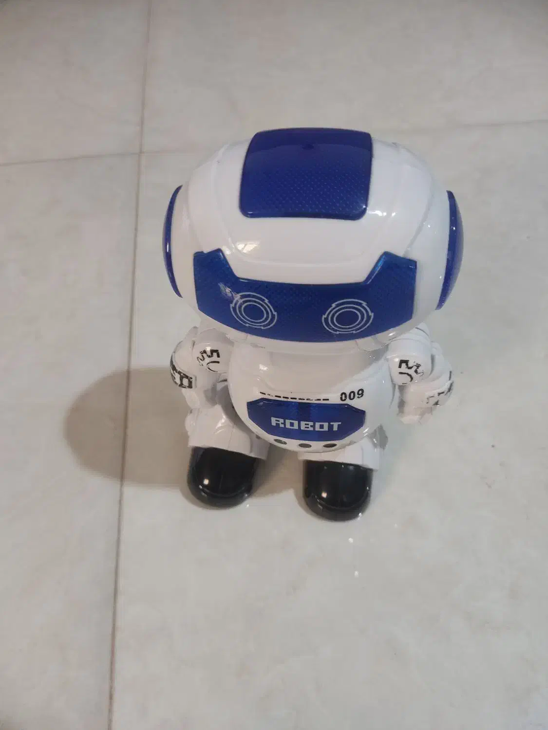 ربات موزیکال وحرکتی|اسباب‌‌بازی|کرج, شهرک سهرابیه|دیوار