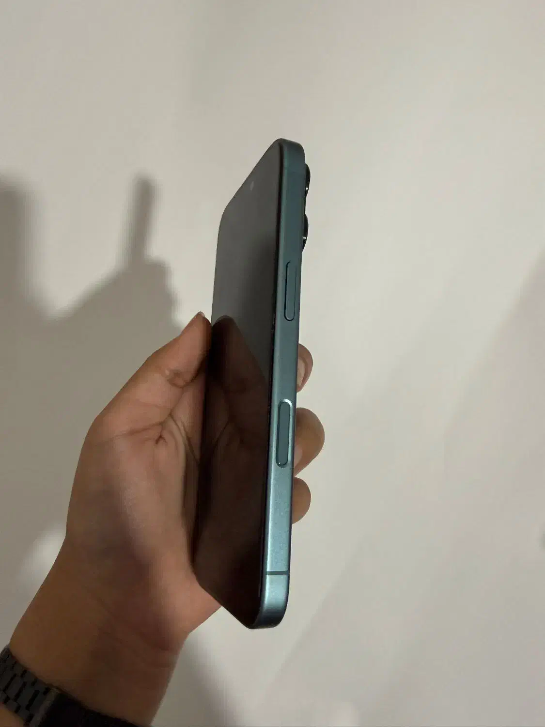 ایفون ۱۶. باطری ۱۰۰|موبایل|نجف‌آباد, معرفت|دیوار