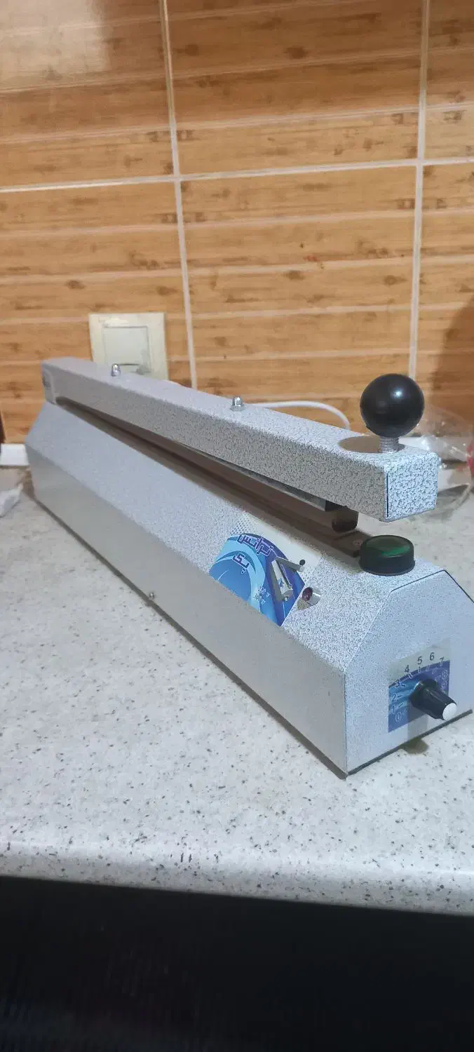 پلاستیک دوز (دوخت صنعتی)|ماشین‌آلات صنعتی|کیش, |دیوار