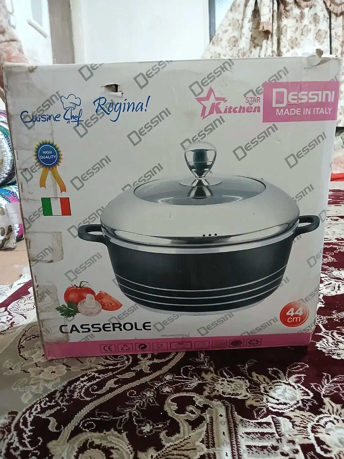 قابلمه|ظروف پخت‌وپز|زاهدان, |دیوار