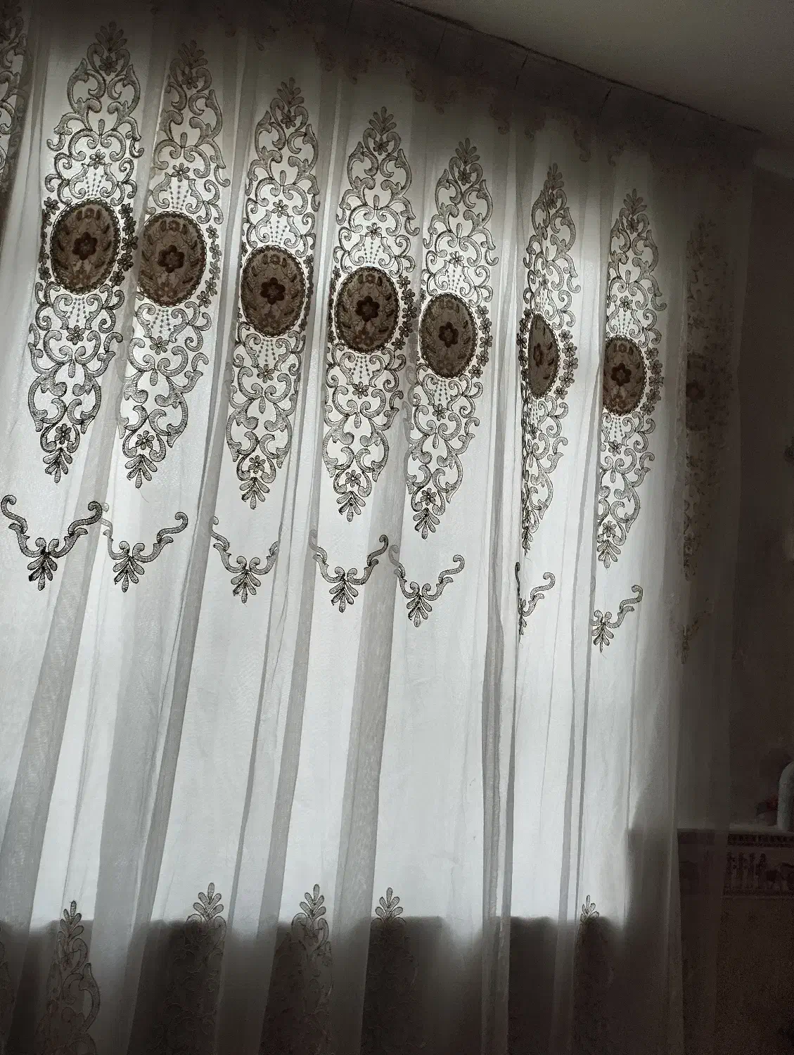 پرده درحدنو|پرده، رانر، رومیزی|رباط‌کریم, مسکن مهر آبشناسان|دیوار