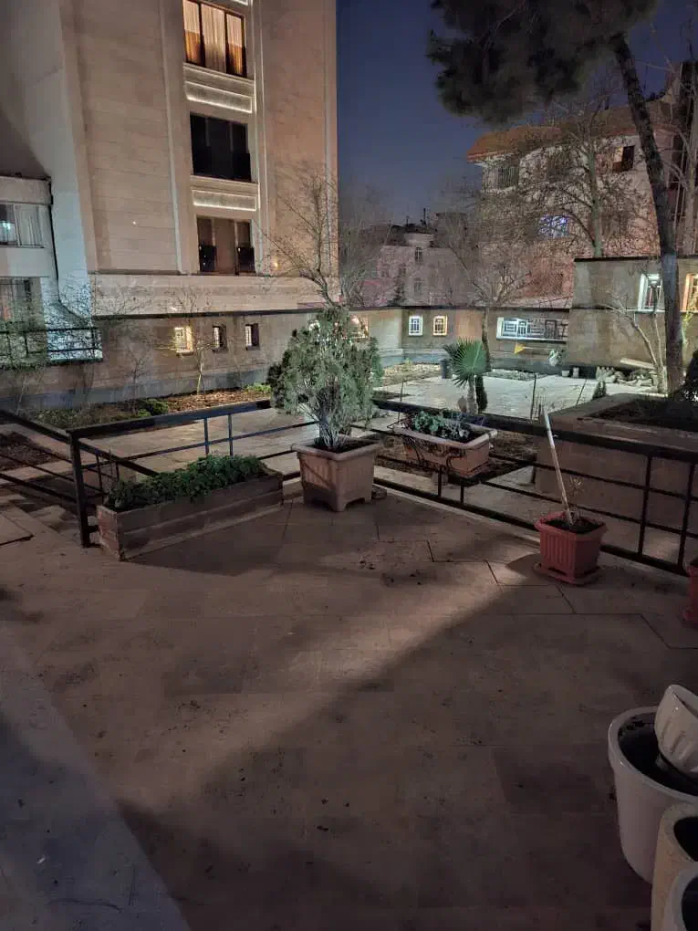 اپارتمان ۱۵۰ متری ۳ خواب طبقه اول|اجارهٔ آپارتمان|تهران, قیطریه|دیوار