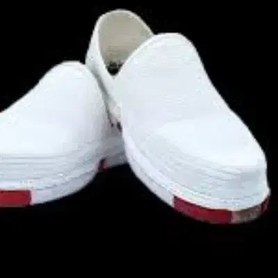 کلاش|کیف، کفش، کمربند|مریوان, |دیوار