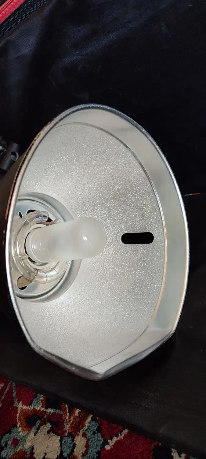 فلش عکاسی ۳۰۰فوتوتک|دوربین عکاسی و فیلمبرداری|صدرا-فارس, فاز ۱|دیوار