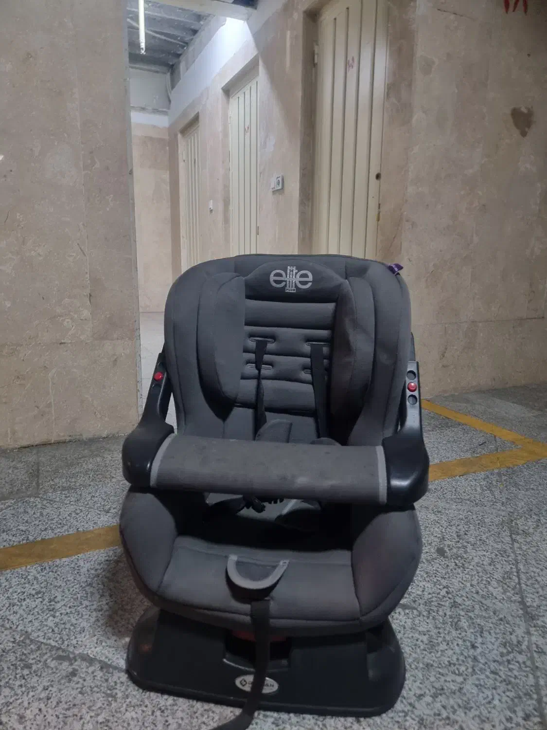 صندلی نوزاد|تخت و صندلی بچه|تهران, کن|دیوار