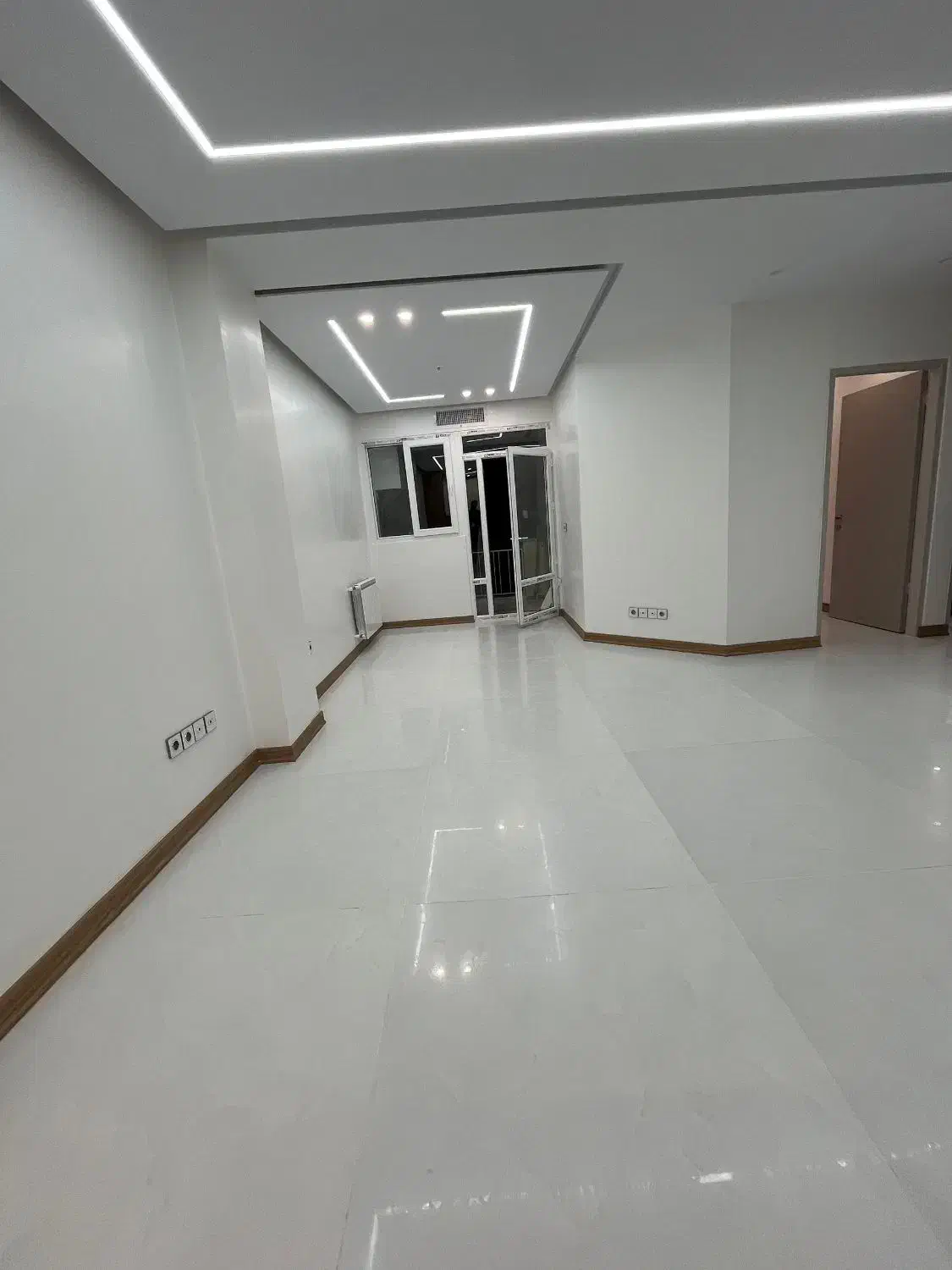 ۹۰متر، ۲خواب، فول امکانات، شهرک هما|فروش آپارتمان|تهران, شهرک هما|دیوار