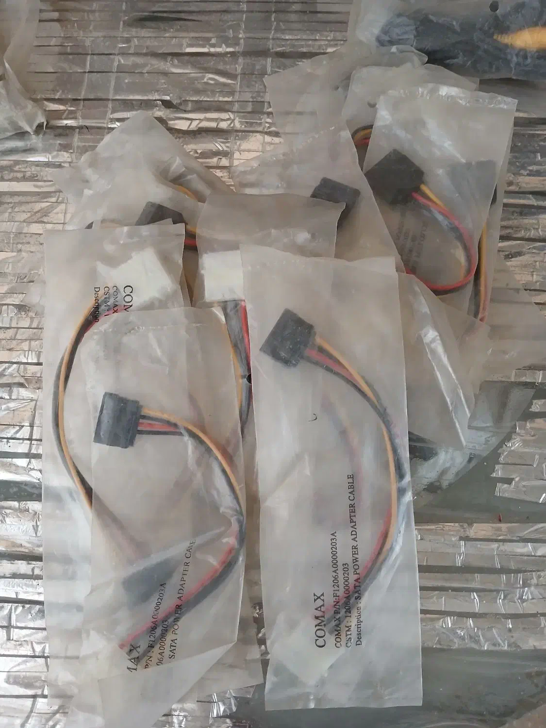 آدابتور و کابل کامپیوتر|قطعات و لوازم جانبی رایانه|تهران, شهرک ولیعصر جنوبی|دیوار