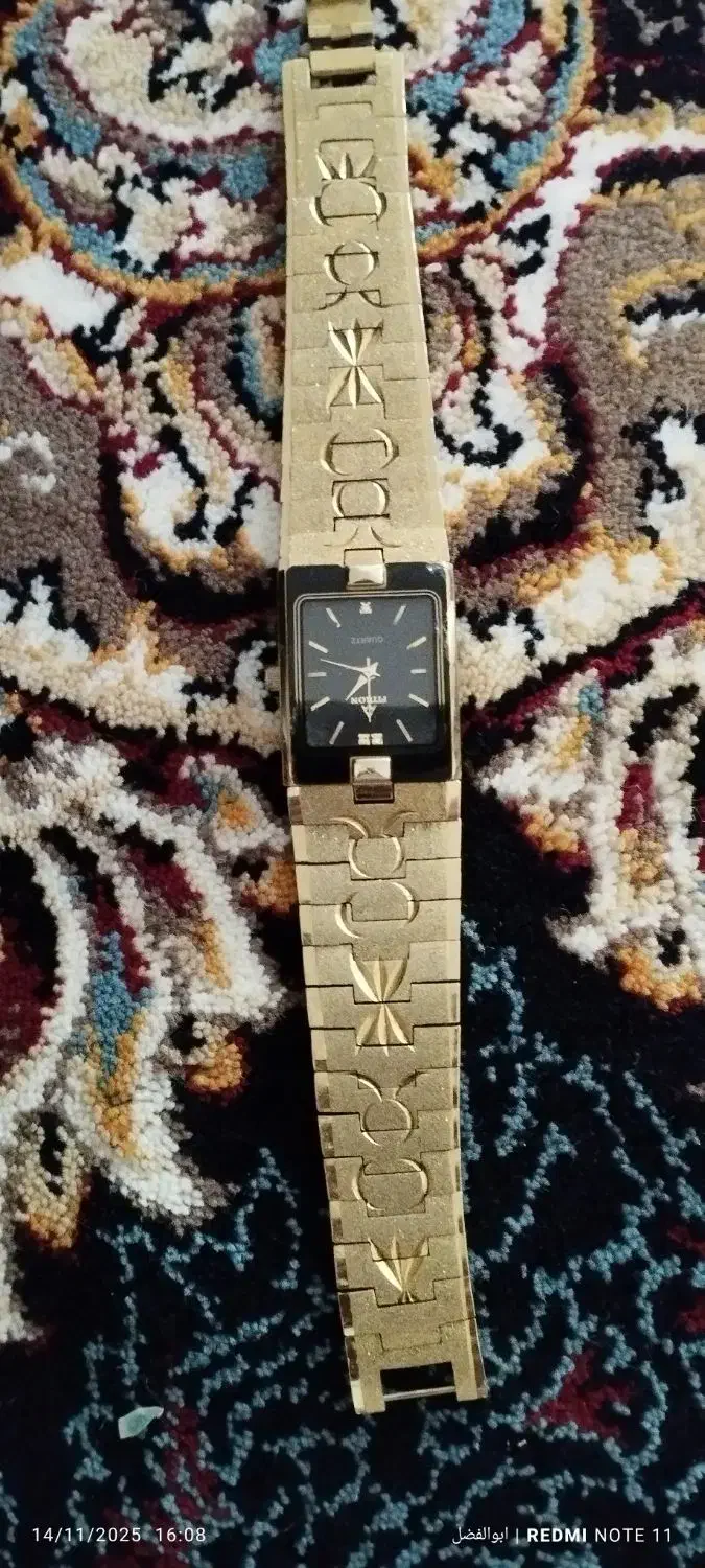 2عدد ساعت|ساعت|خرم‌آباد, |دیوار