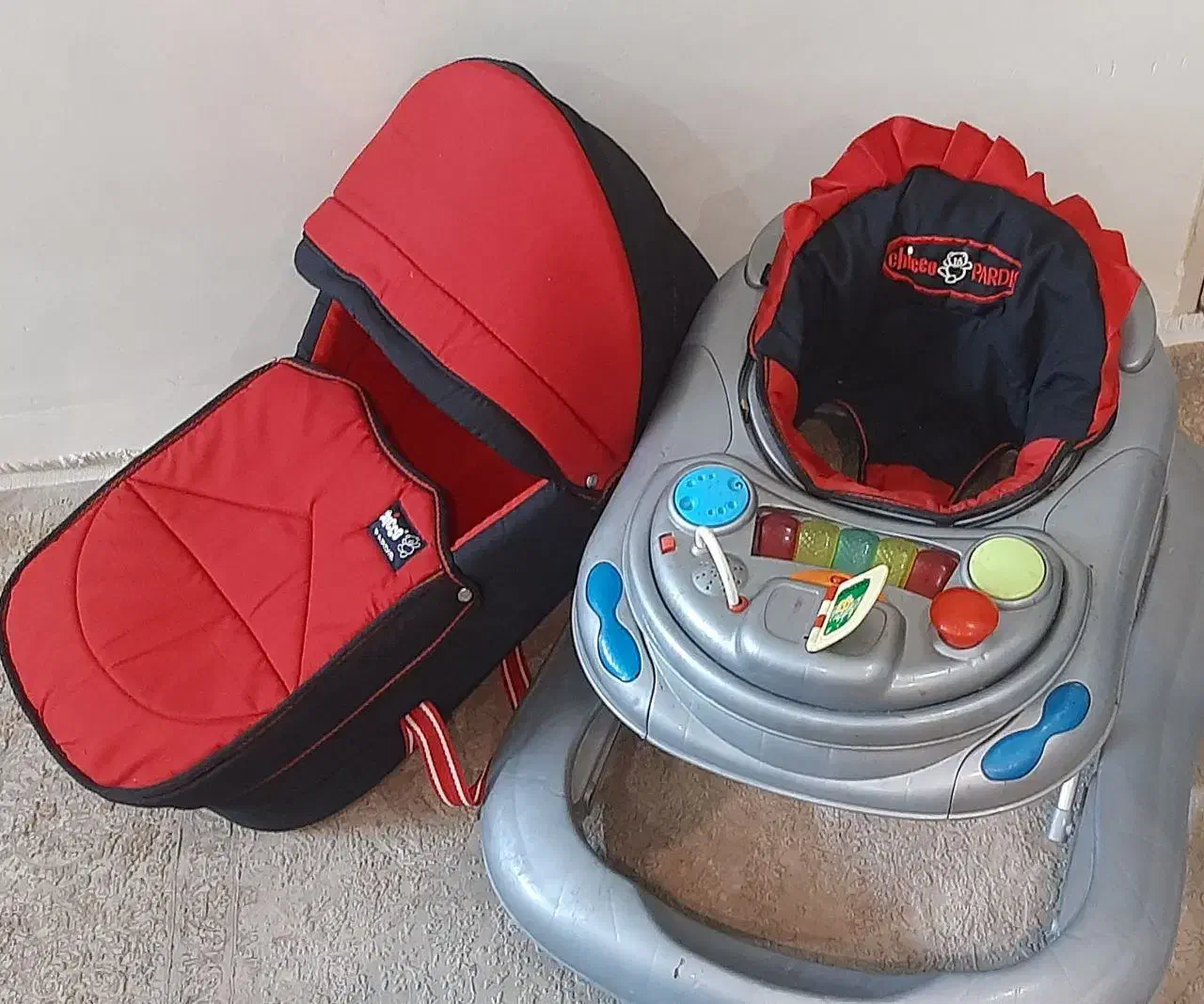 روروئک و ساک نوزاد|کالسکه و لوازم جانبی|اصفهان, دستگرده|دیوار