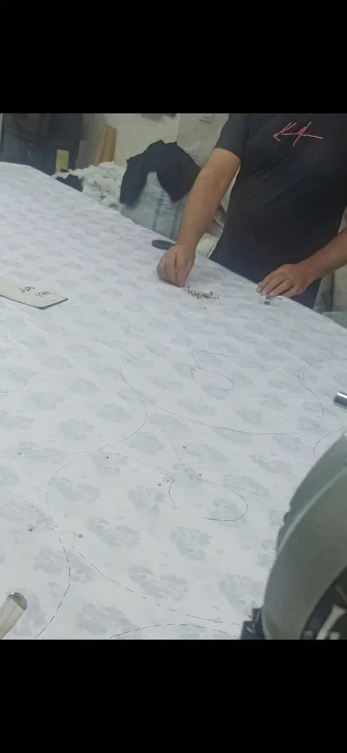 کمک برشکار|استخدام صنعتی، فنی، مهندسی|تهران, منیریه|دیوار