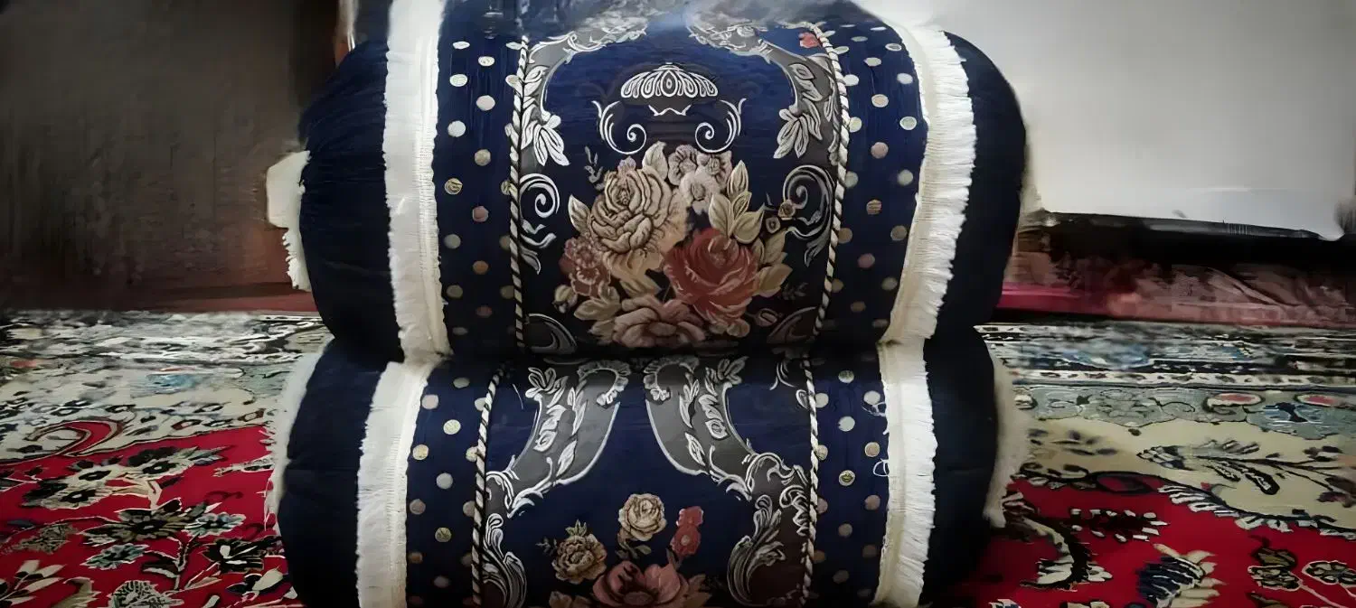 10عدد بلشت|رختخواب، بالش، پتو|لردگان, |دیوار