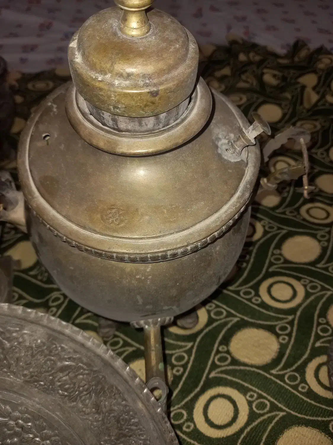 وسایل قدیمی و قدمت دار سماور زغالی و عیره|کلکسیون اشیاء عتیقه|ساوه, |دیوار