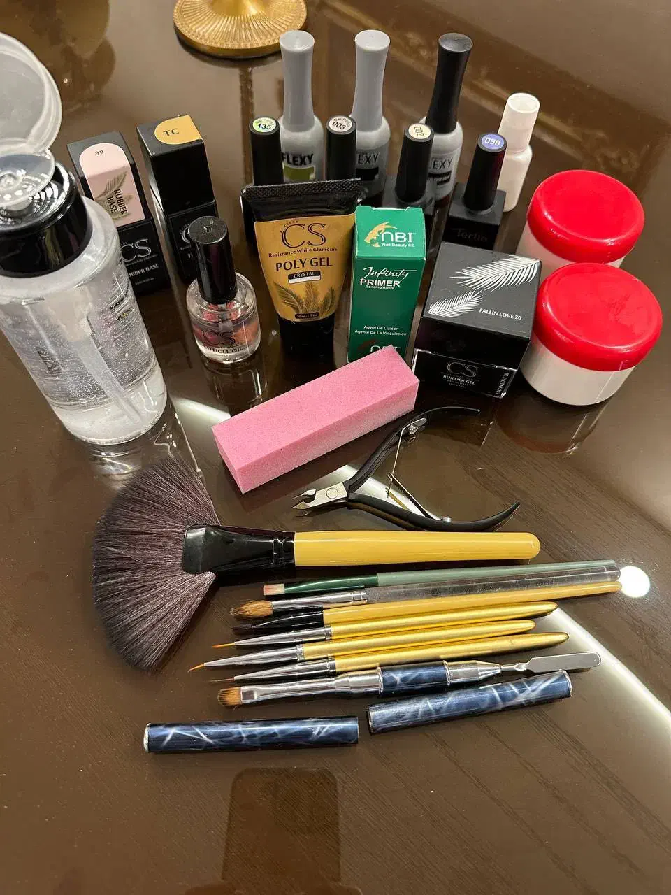 پکیج کامل وسایل مانیکور|آرایشگاه و سالنهای زیبایی|ورامین, ورامین|دیوار