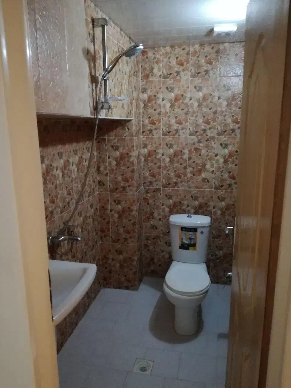 خانه دو واحدی فاز دو مولانا 2 یا بوستان یک|اجارهٔ آپارتمان|صدرا-فارس, فاز ۱|دیوار