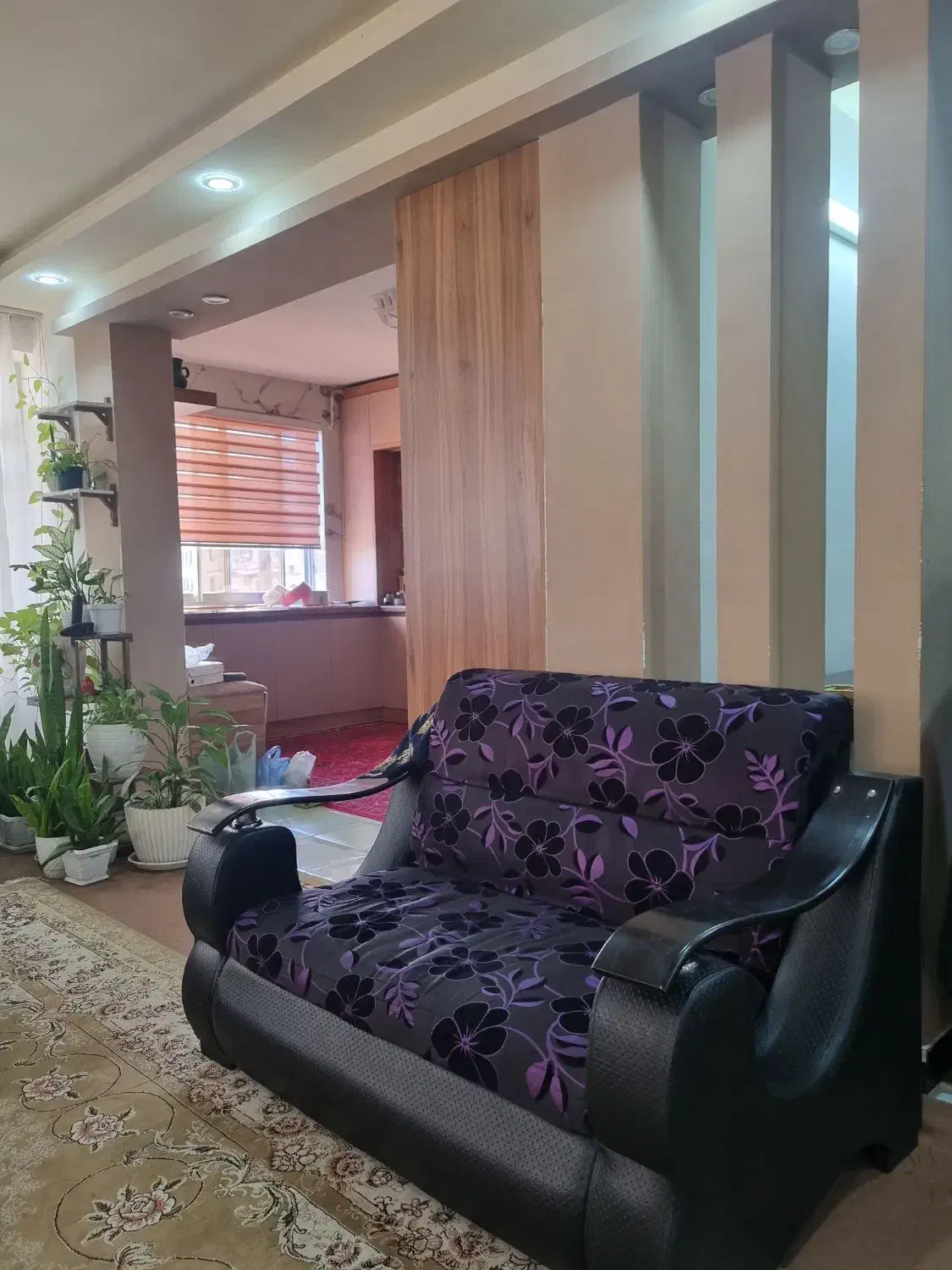 سرویس مبلمان ۷ نفره به همراه جلو مبلی|مبلمان خانگی و میز عسلی|املش, |دیوار