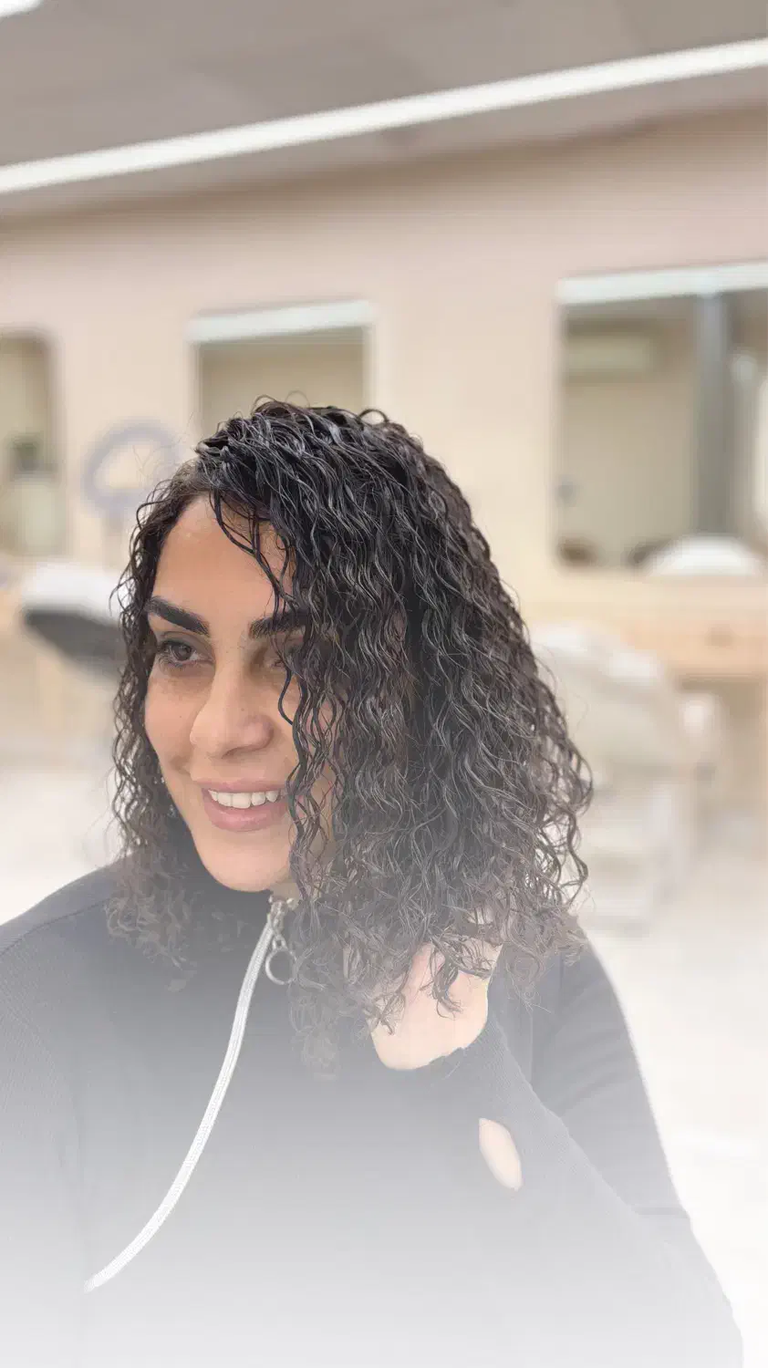 مرکز تخصصی فردائم|خدمات آرایشگری و زیبایی|قم, سالاریه|دیوار