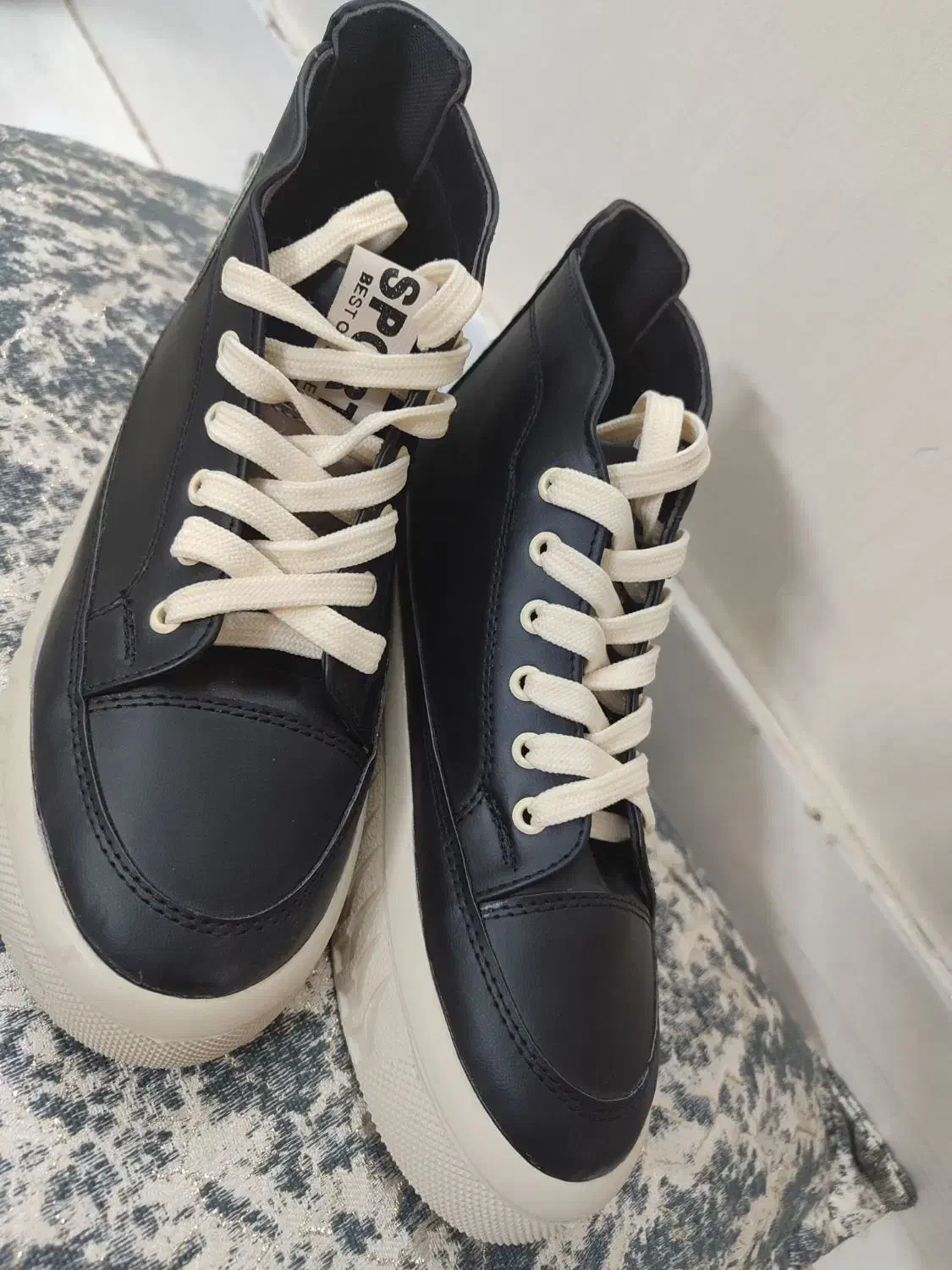 کتونی ساق دار بندی|کیف، کفش، کمربند|قم, بنیاد|دیوار