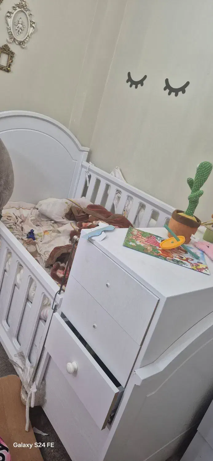 تخت کودک و نوجوان|تخت و صندلی بچه|بندر ماهشهر, |دیوار