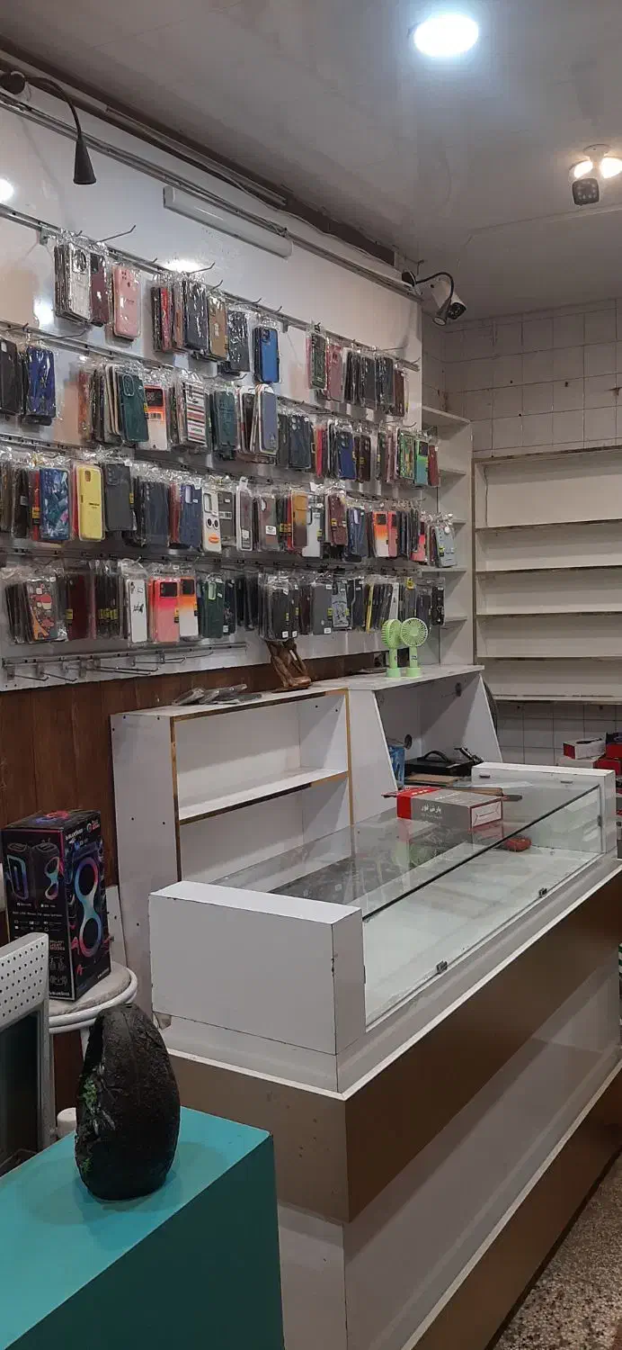اجاره مغازه تعمیرات موبایل و کامپیوتر|اجارهٔ مغازه و غرفه|نیشابور, امام|دیوار
