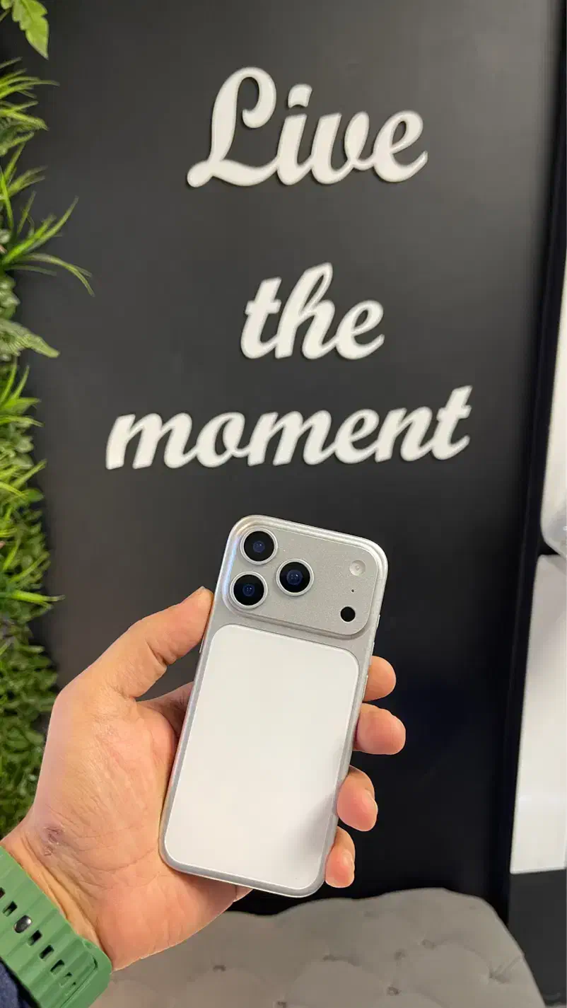 ۱۷ پرو ۲۵۶ گیگ اکبند|موبایل|تهران, گیشا|دیوار