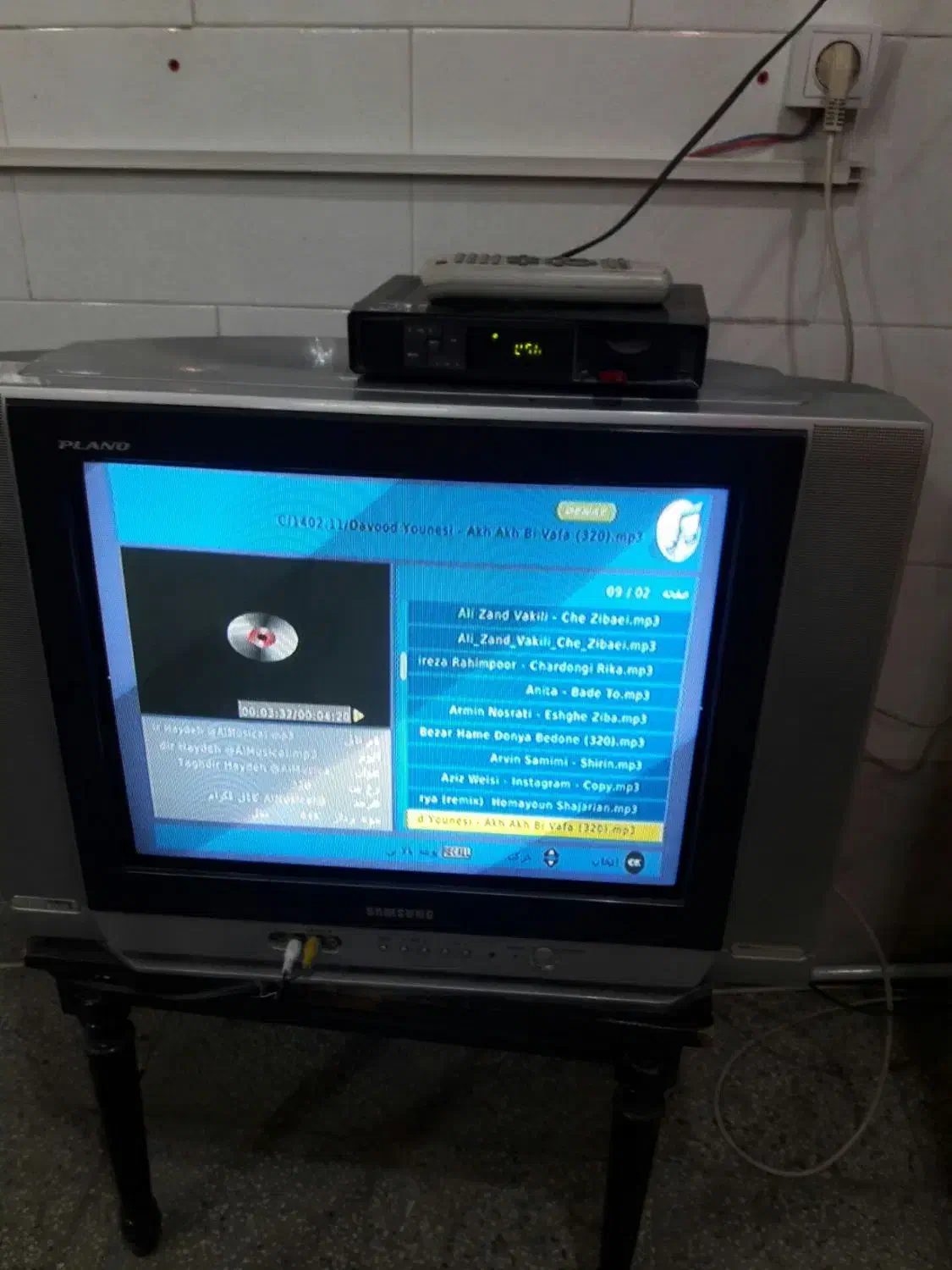 تلوزیون اصلی سامسونگ و دیجیتال|تلویزیون و پروژکتور|تربت‌حیدریه, پائین ولایت|دیوار