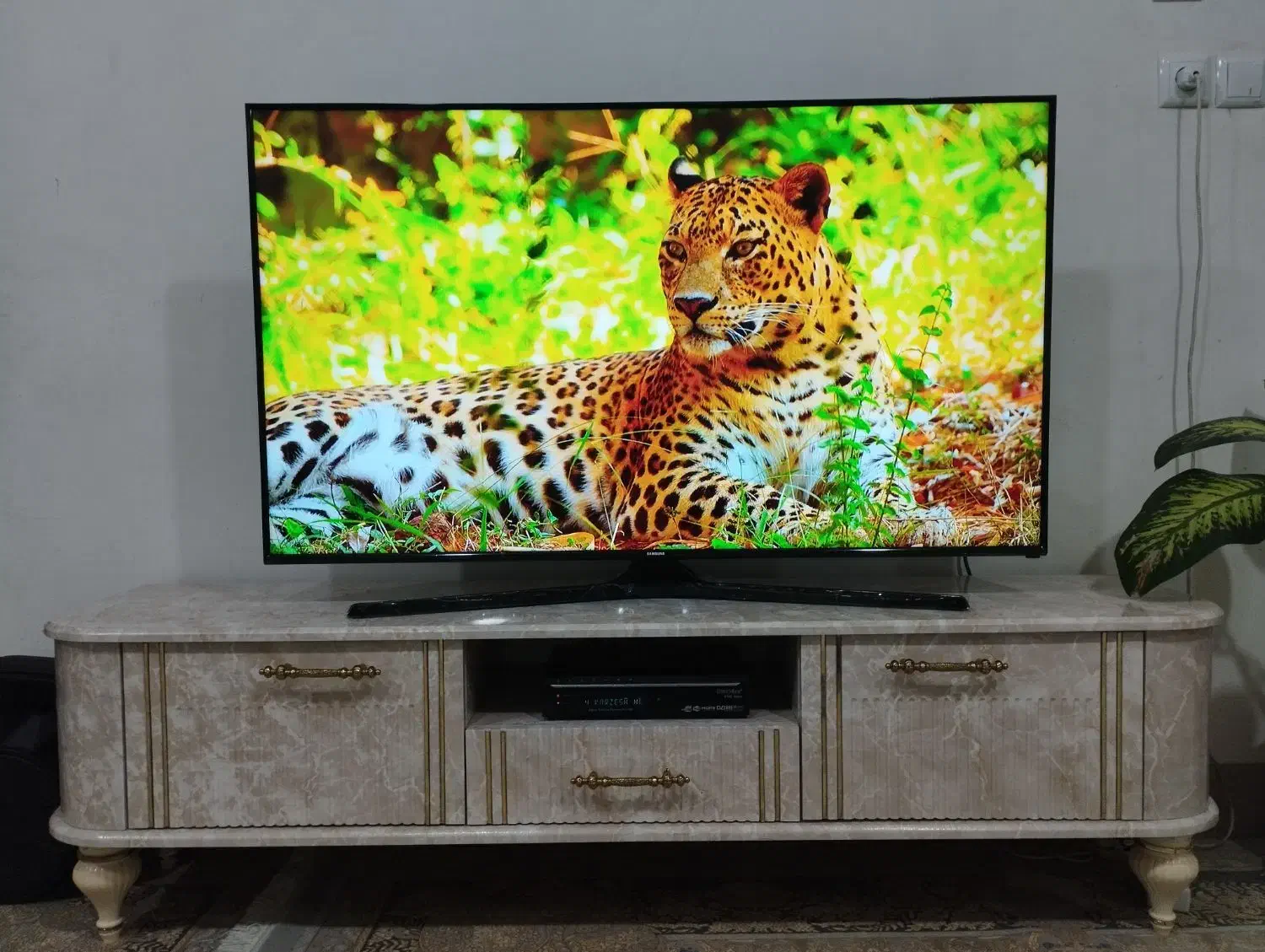 تلویزیون ۵۰ اینج سامسونگ|تلویزیون و پروژکتور|پیرانشهر, |دیوار