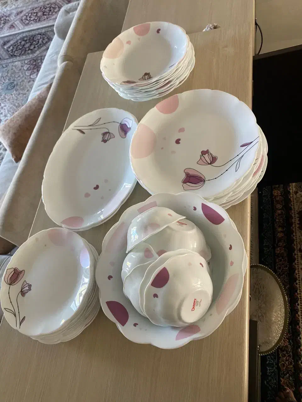 یه سری وسایل خانه|ظروف سرو و پذیرایی|سقز, |دیوار