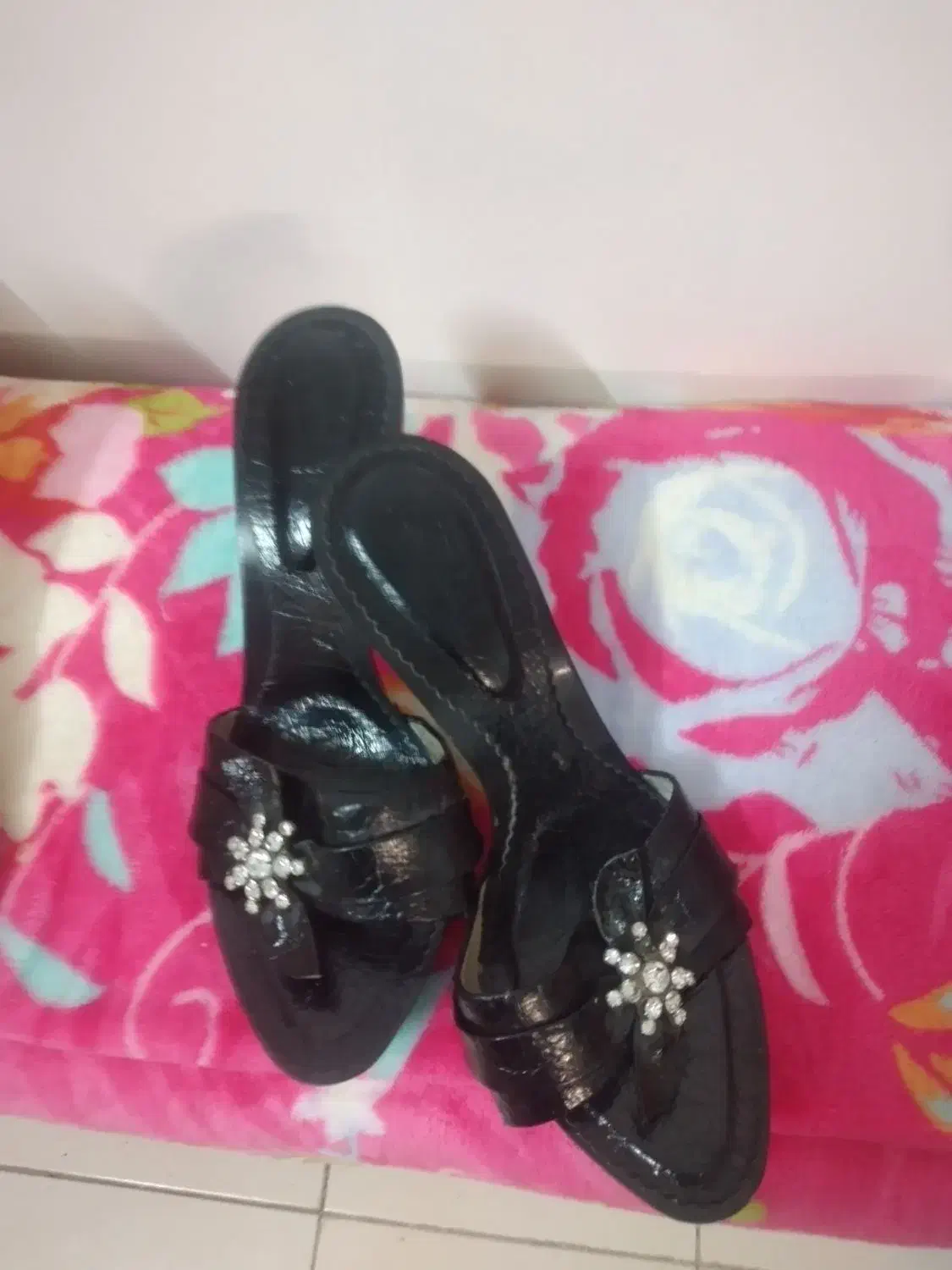 کفش و صندل مجلسی بفروش میرسد|کیف، کفش، کمربند|پردیس, فاز ۳|دیوار