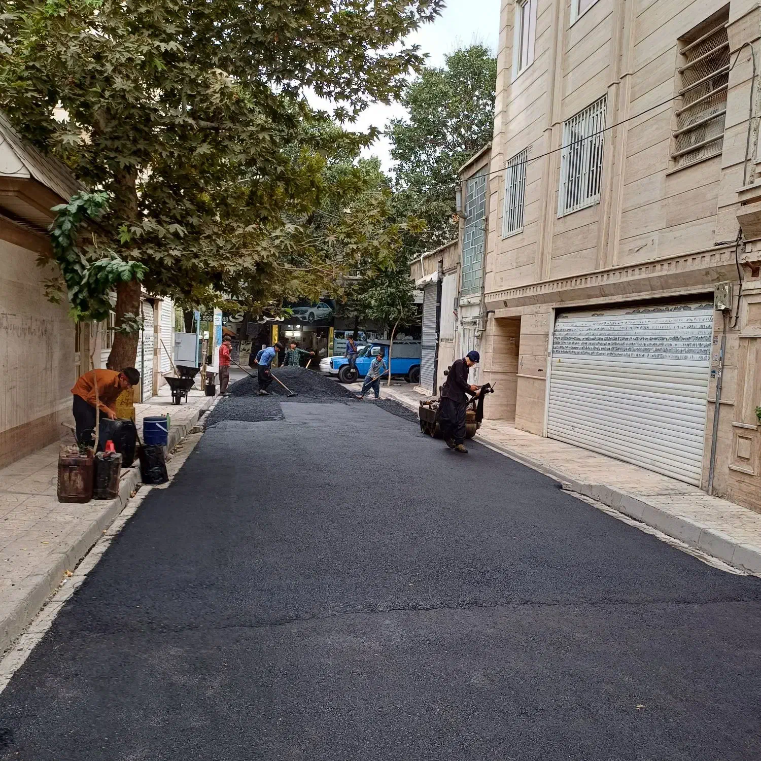 آسفالت قیرگونی ایزوگام تمام نقاط تهران حتی۱متر|خدمات پیشه و مهارت|تهران, جنت‌آباد مرکزی|دیوار