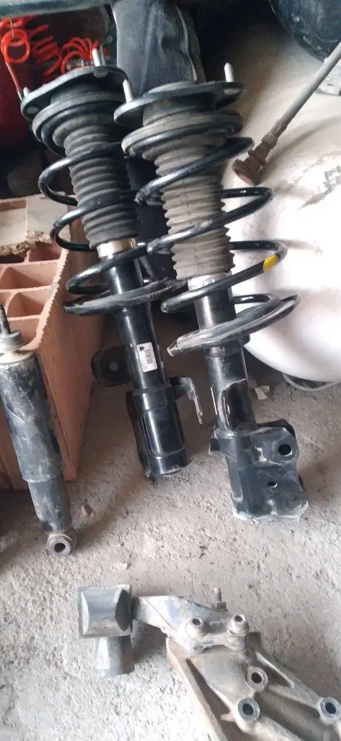 استوک یدک حامد|قطعات یدکی و لوازم جانبی|سبزوار, قلعهنو دهزار|دیوار