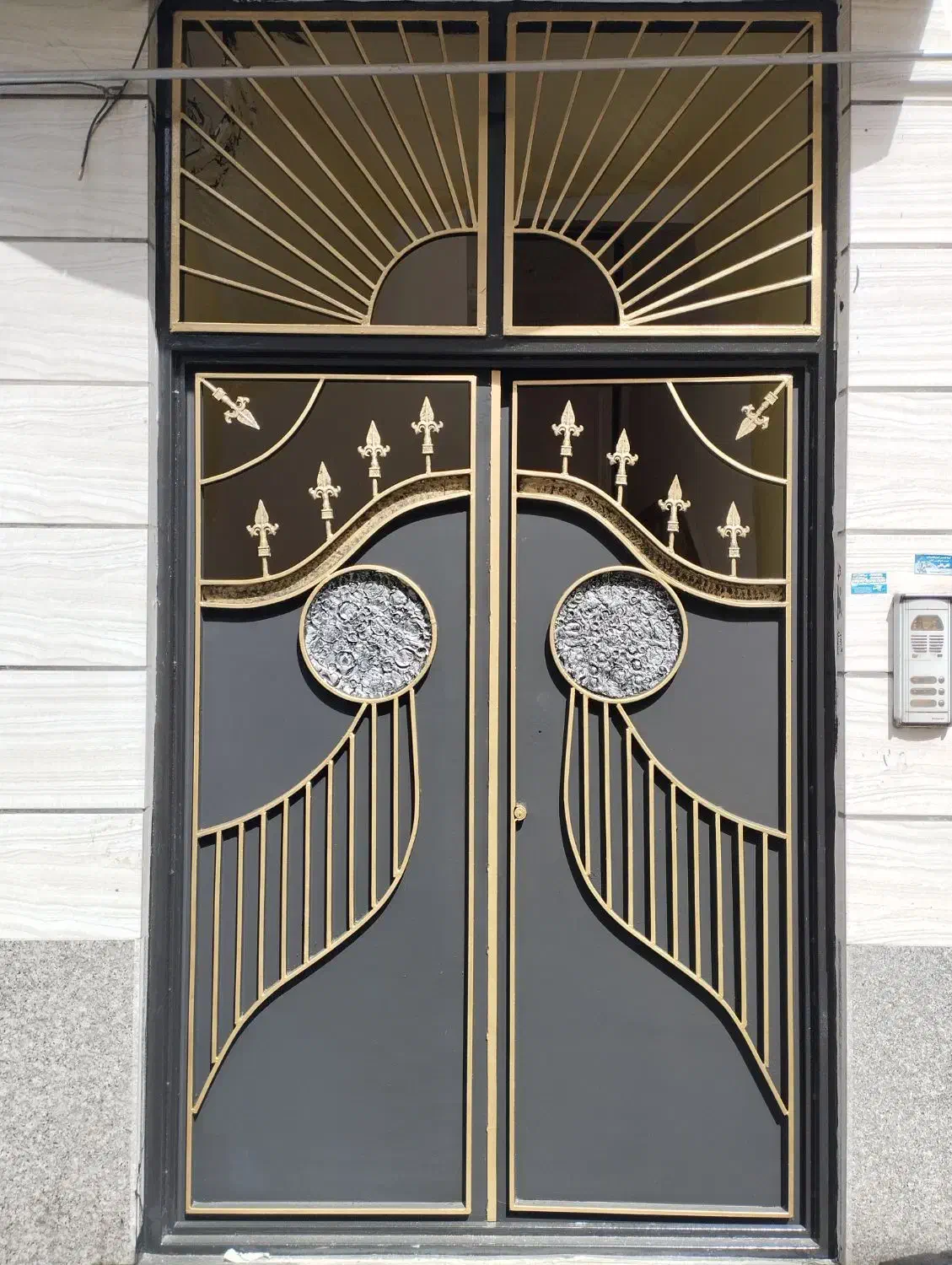 نقاشی ساختمان نقد اقساط|خدمات پیشه و مهارت|مرند, |دیوار