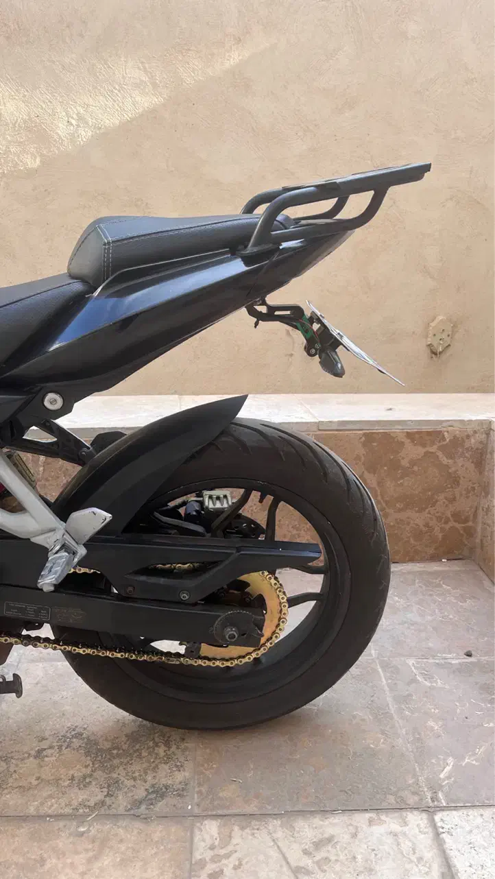 Ns200 باجاج ان اس|موتورسیکلت|قم, آزادگان|دیوار