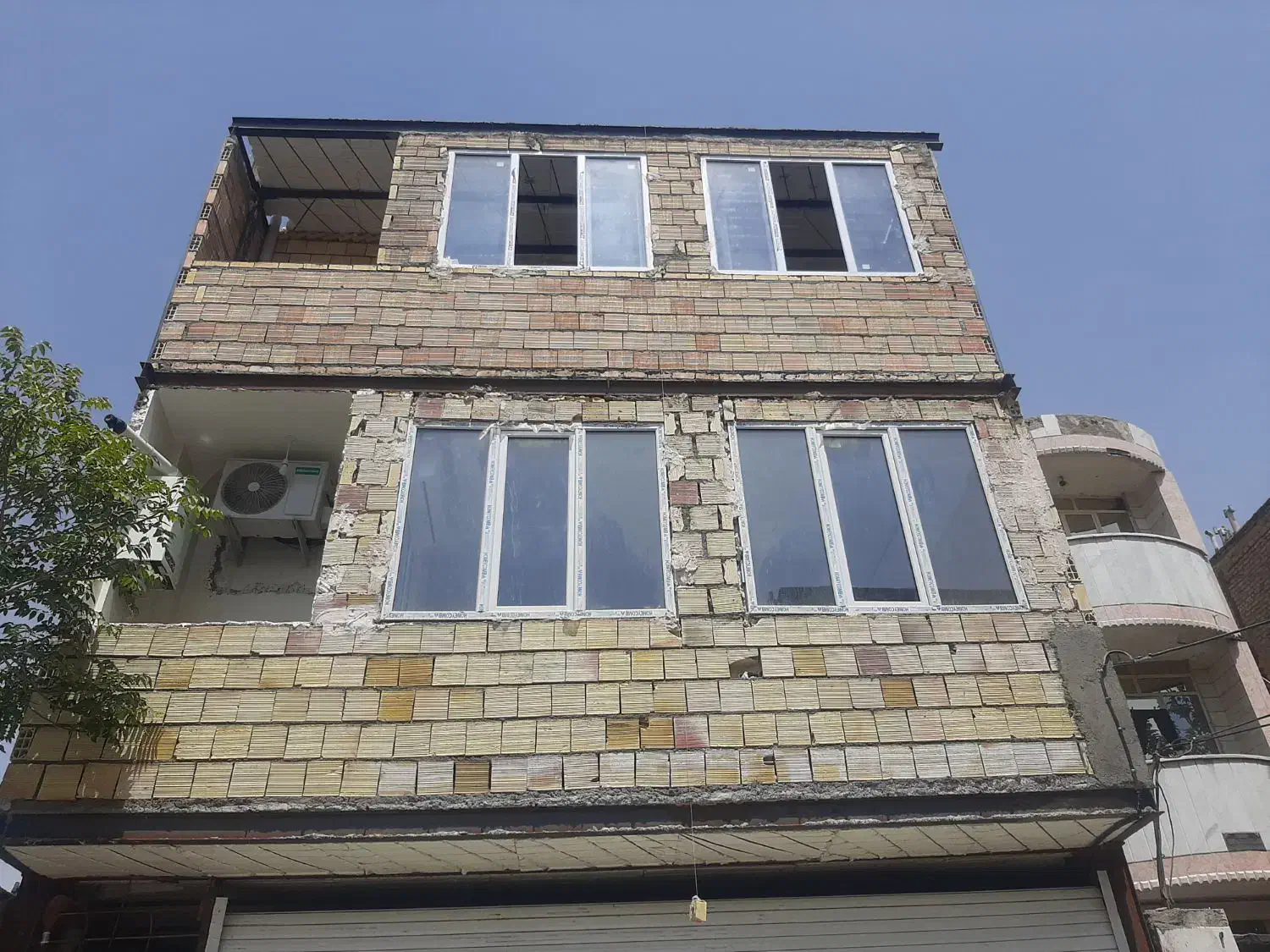 هوایی ۹۰ متری توس ۷۵|فروش آپارتمان|مشهد, توس (بلوار توس)|دیوار