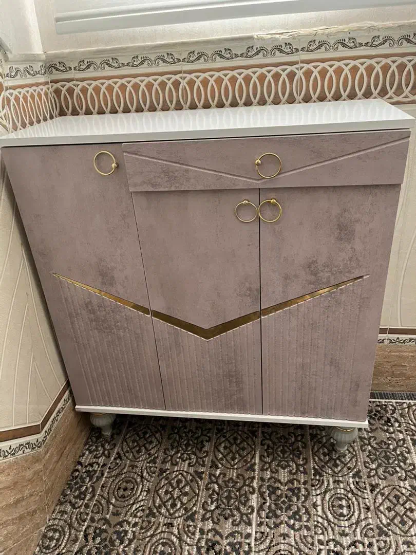 جاکفشی و میز اینه ست کاملا نو|جاکفشی، کمد، دراور|قم, شهرک سازمان آب|دیوار