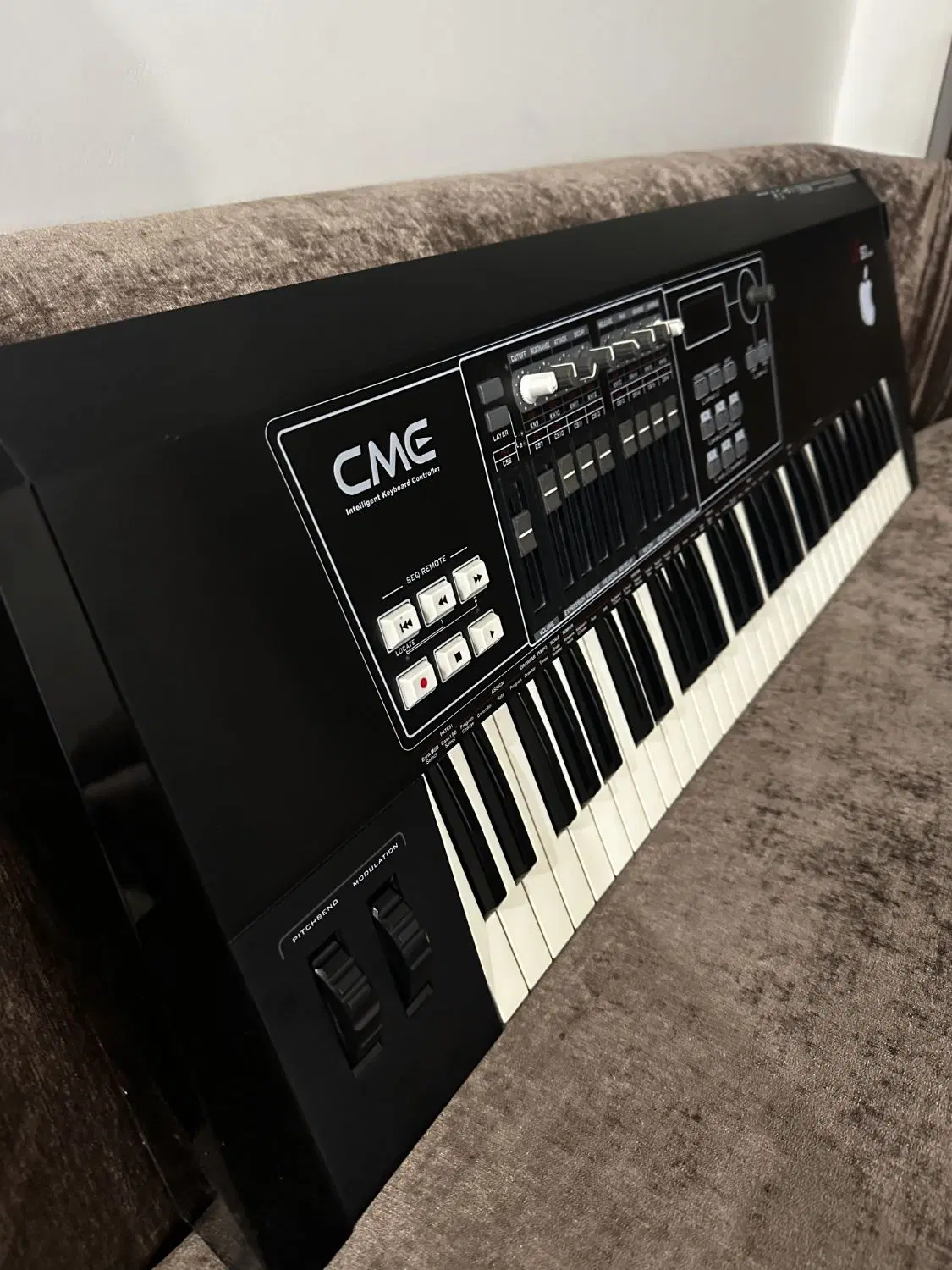 MIDI Controller CME Vintage|پیانو، کیبورد، آکاردئون|تهران, دارآباد|دیوار
