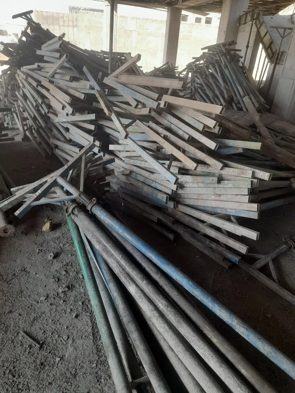 فروش لوله و جک آرماتور بندی|ابزارآلات|اقبالیه, |دیوار