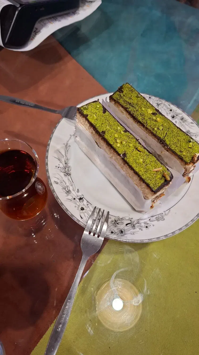 استخدام در رستوران خانوم|استخدام خدمات فروشگاه و رستوران|تبریز, |دیوار