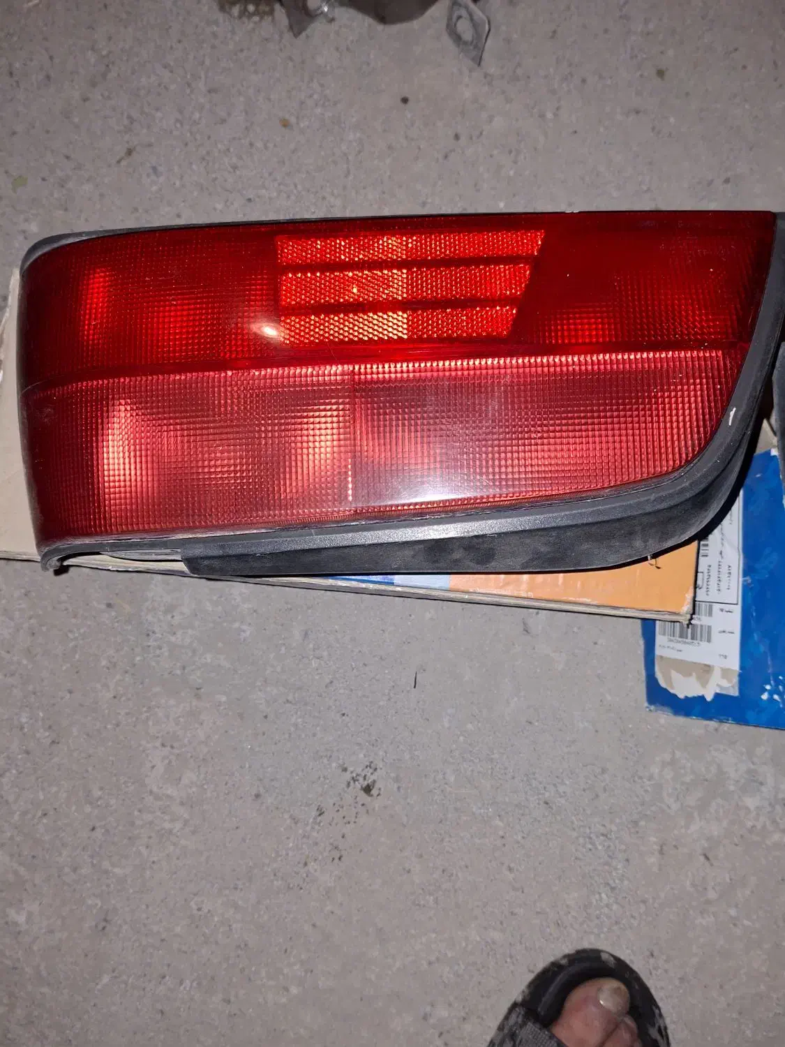 لوازم پژو پارس و چراغ جلو سمت چپ ۲۰۶|قطعات یدکی و لوازم جانبی|همدان, |دیوار