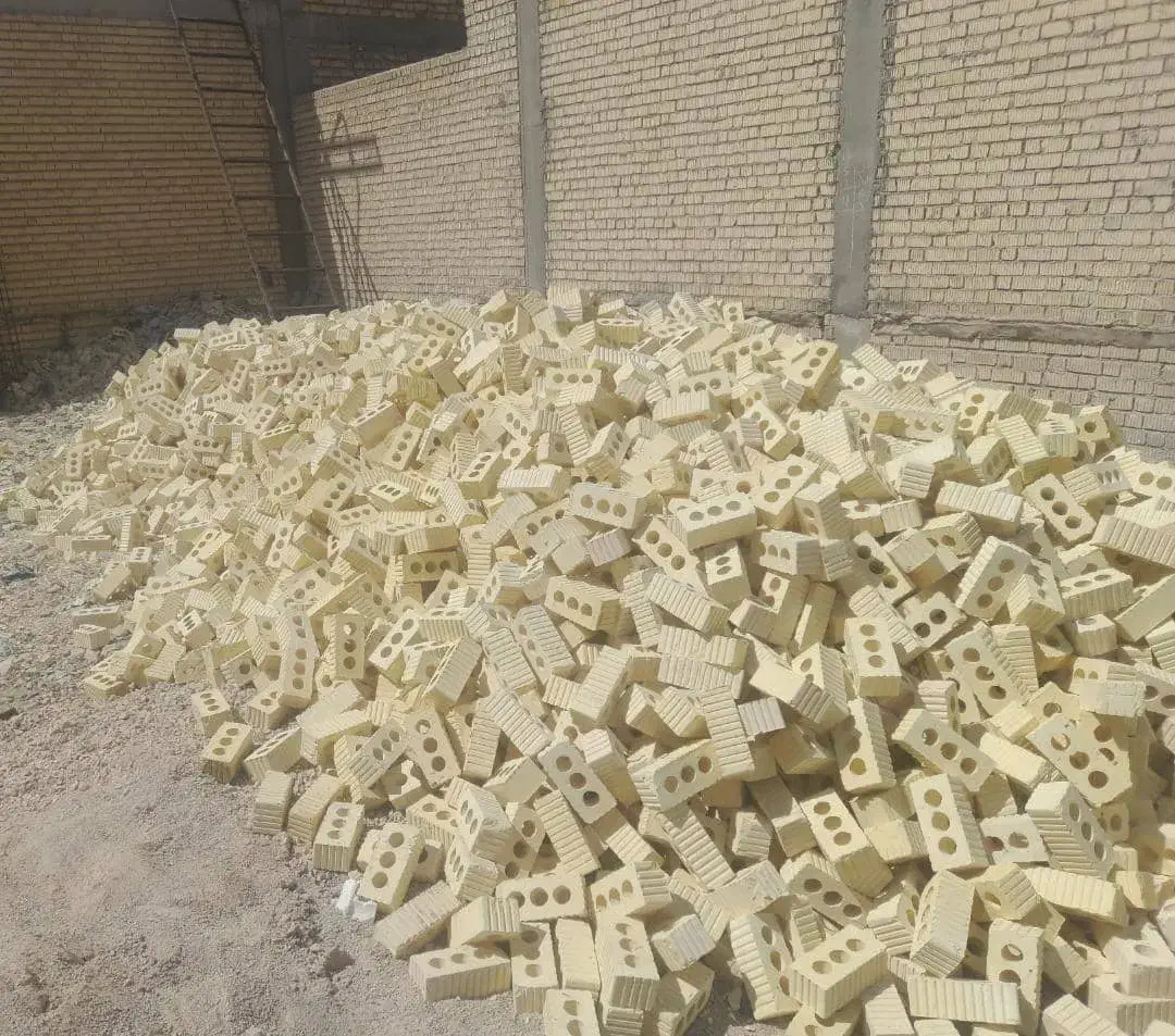 فروش آجر سه گل درجه یک زرین سفال شاهسون|مصالح و تجهیزات ساختمان|نی‌ریز, |دیوار