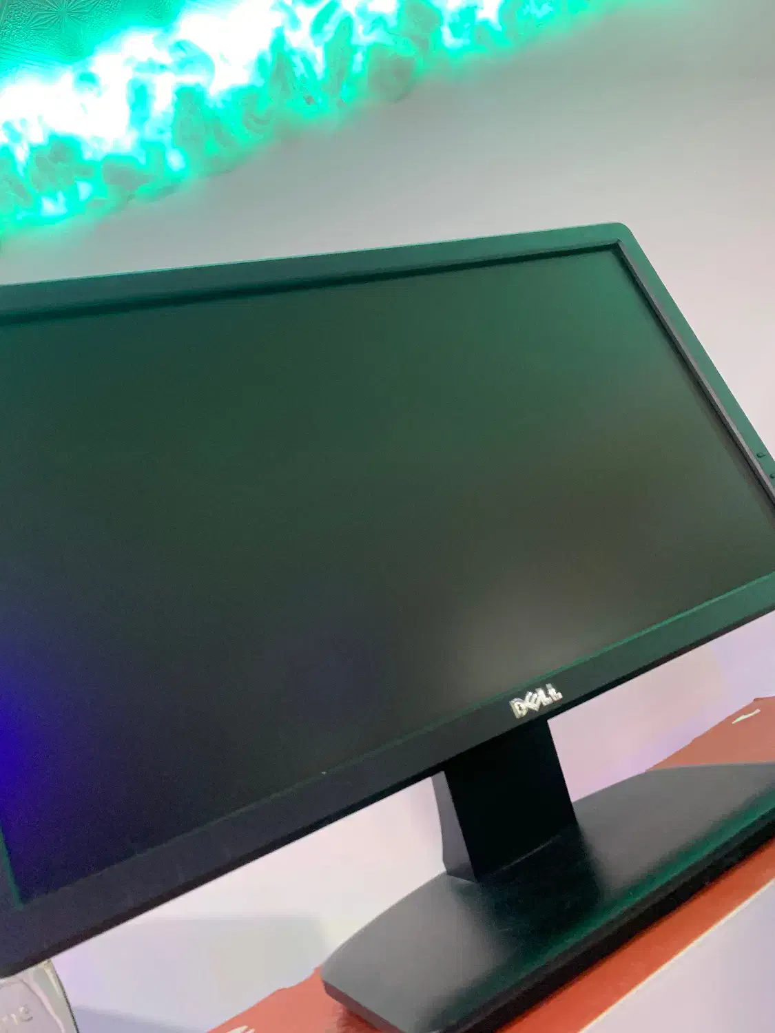 مانیتور ۲۴ اینچ Dell|قطعات و لوازم جانبی رایانه|سیرجان, |دیوار