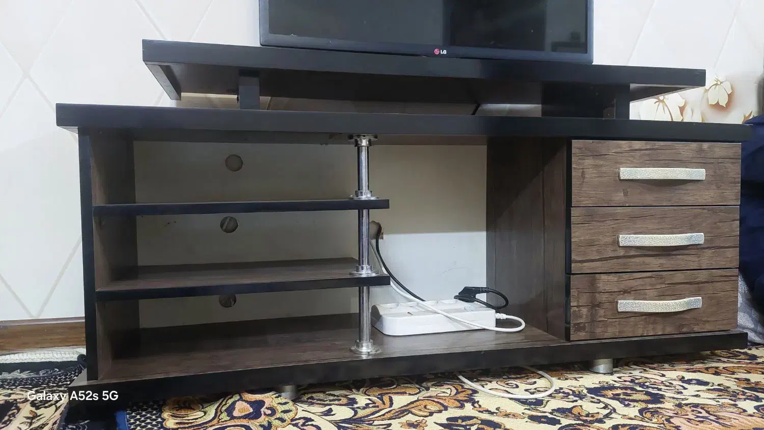 میز تلوزیون|میز تلویزیون|ری, فیروزآبادی|دیوار
