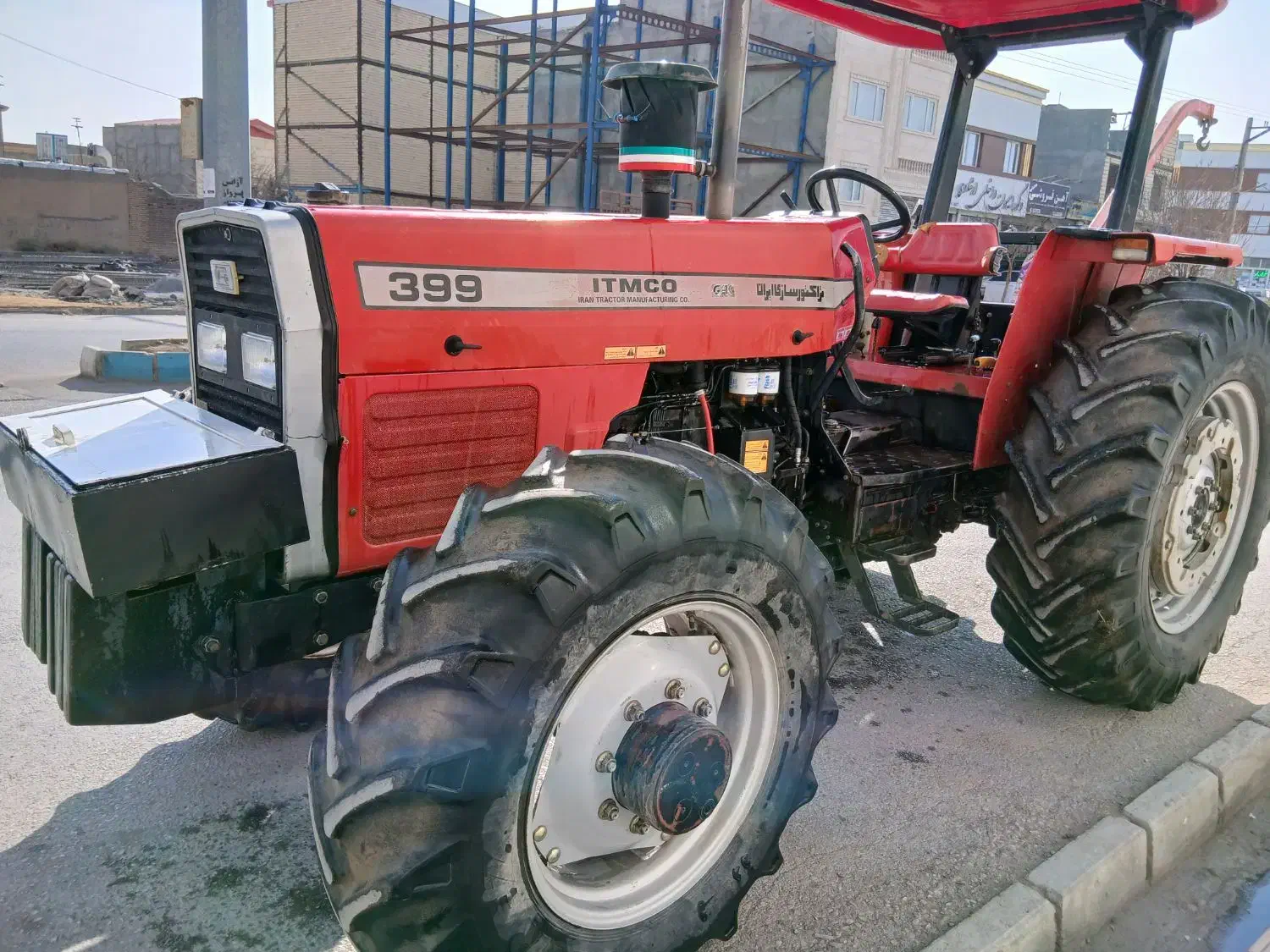 تراکتور۳۹۹جفت ایتالیا مدل ۸۷|خودرو سنگین|کبودرآهنگ, |دیوار