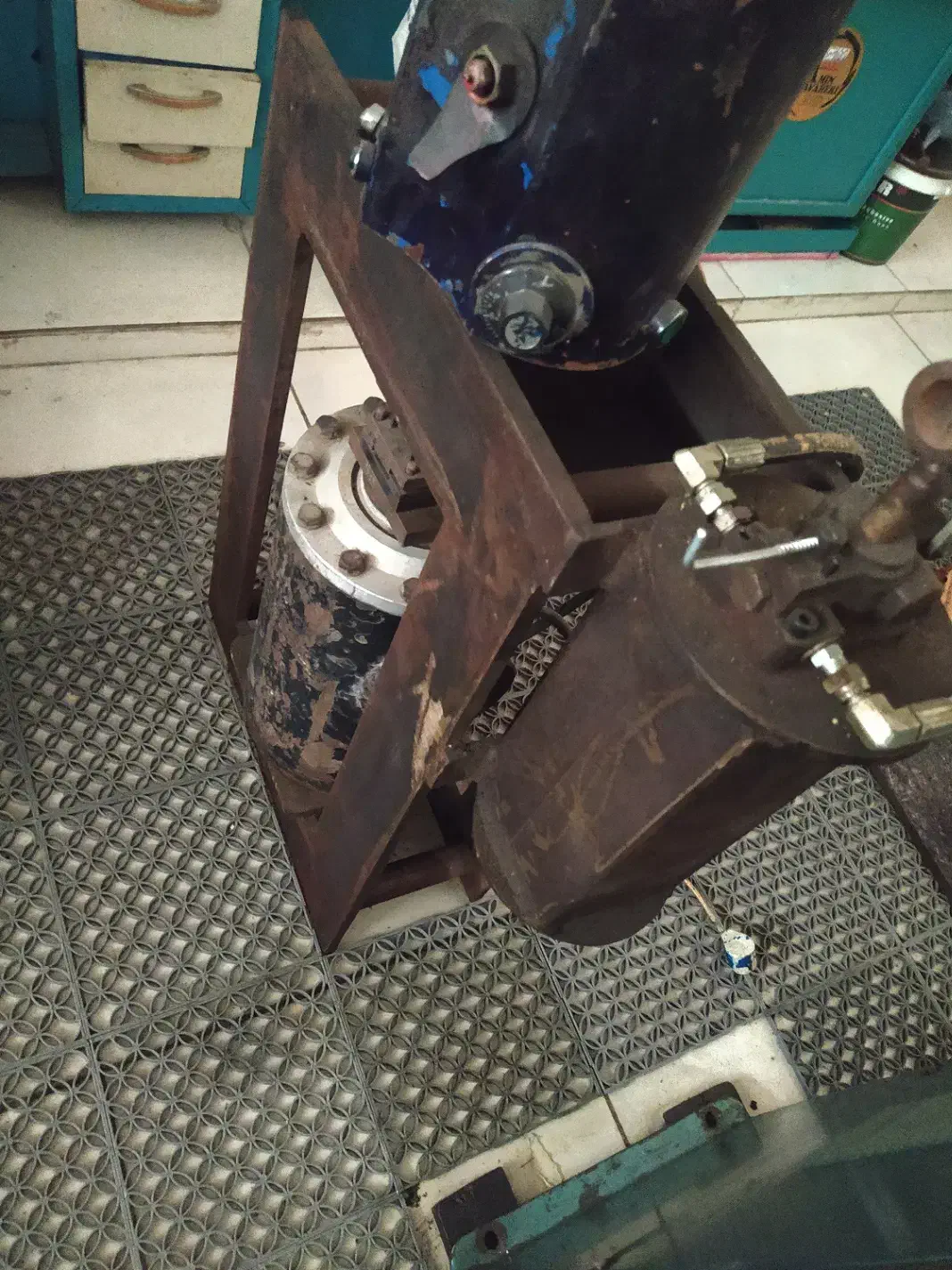 دستگاه پرس دستی ۱۰۰ تنی|ماشینآلات صنعتی|ارومیه, |دیوار