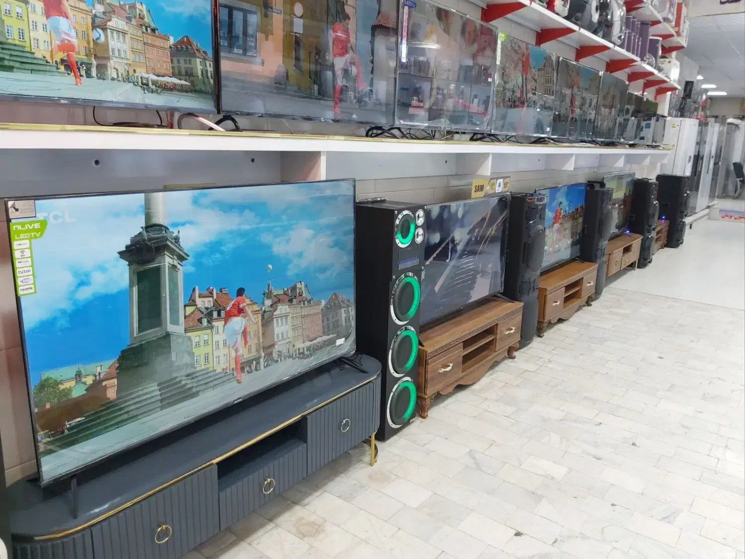 انواع تلویزیون شرکتی  با اقساط|تلویزیون و پروژکتور|زنجان, |دیوار