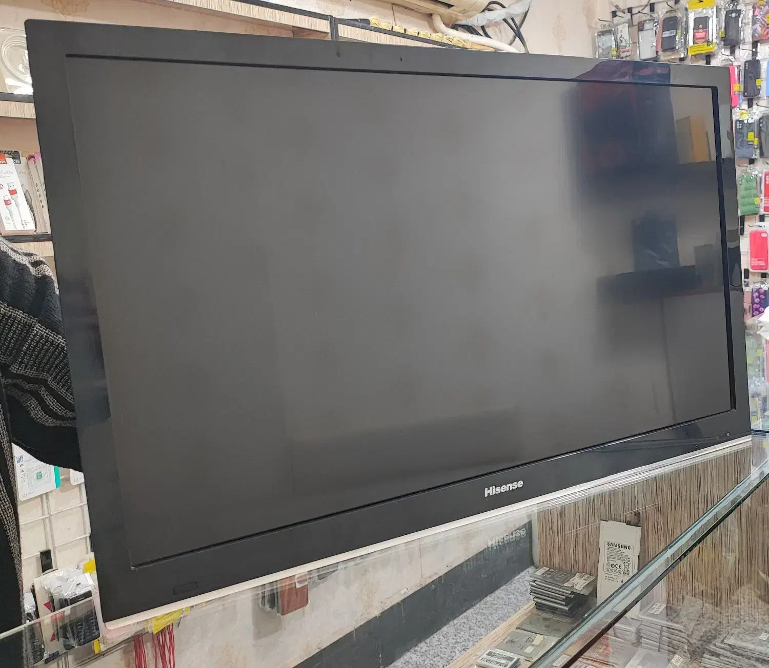 ال ای دی 32اینچ هایسنس|تلویزیون و پروژکتور|دزفول, |دیوار